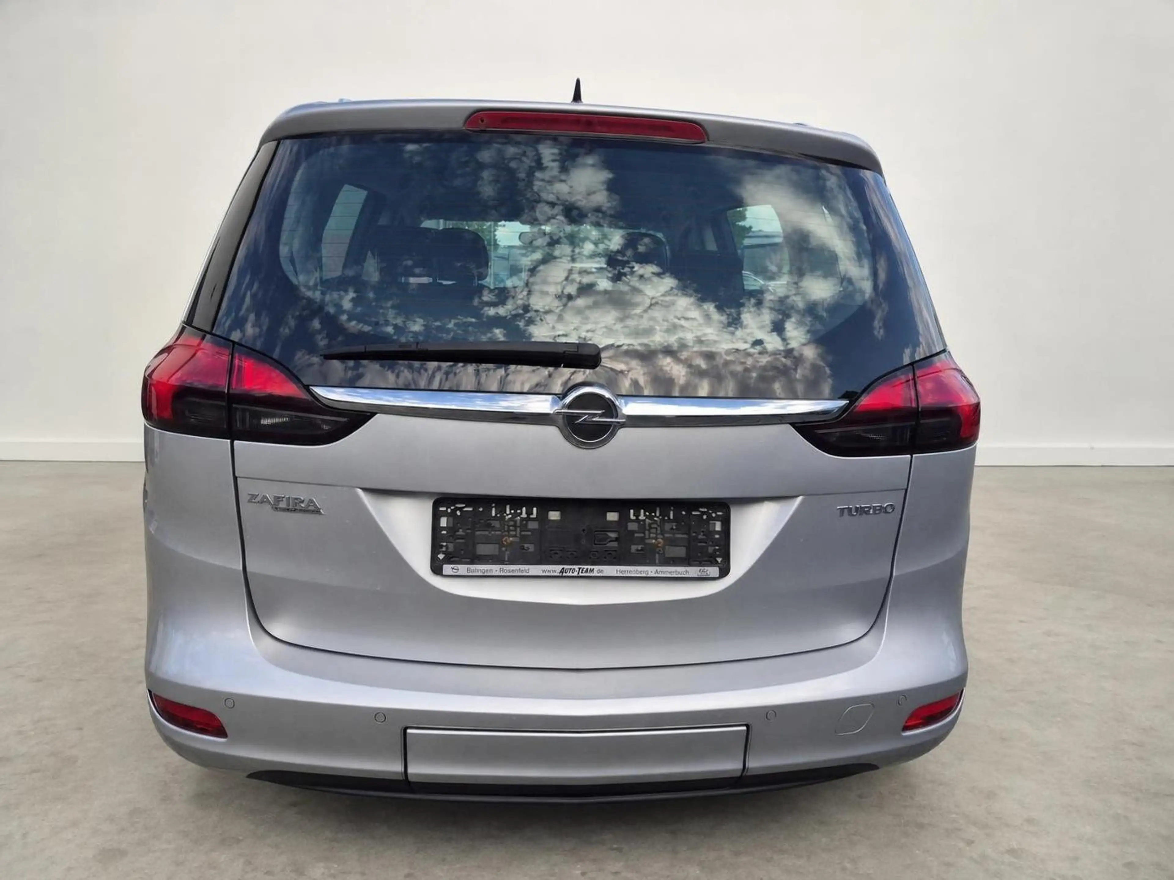 Opel Zafira Tourer Edition/7 Sitze/Klima/Navi/Fahrradträger/Turbo neu — photo 4