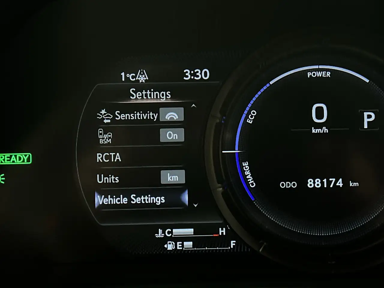 Lexus UX снимка Lexus UX