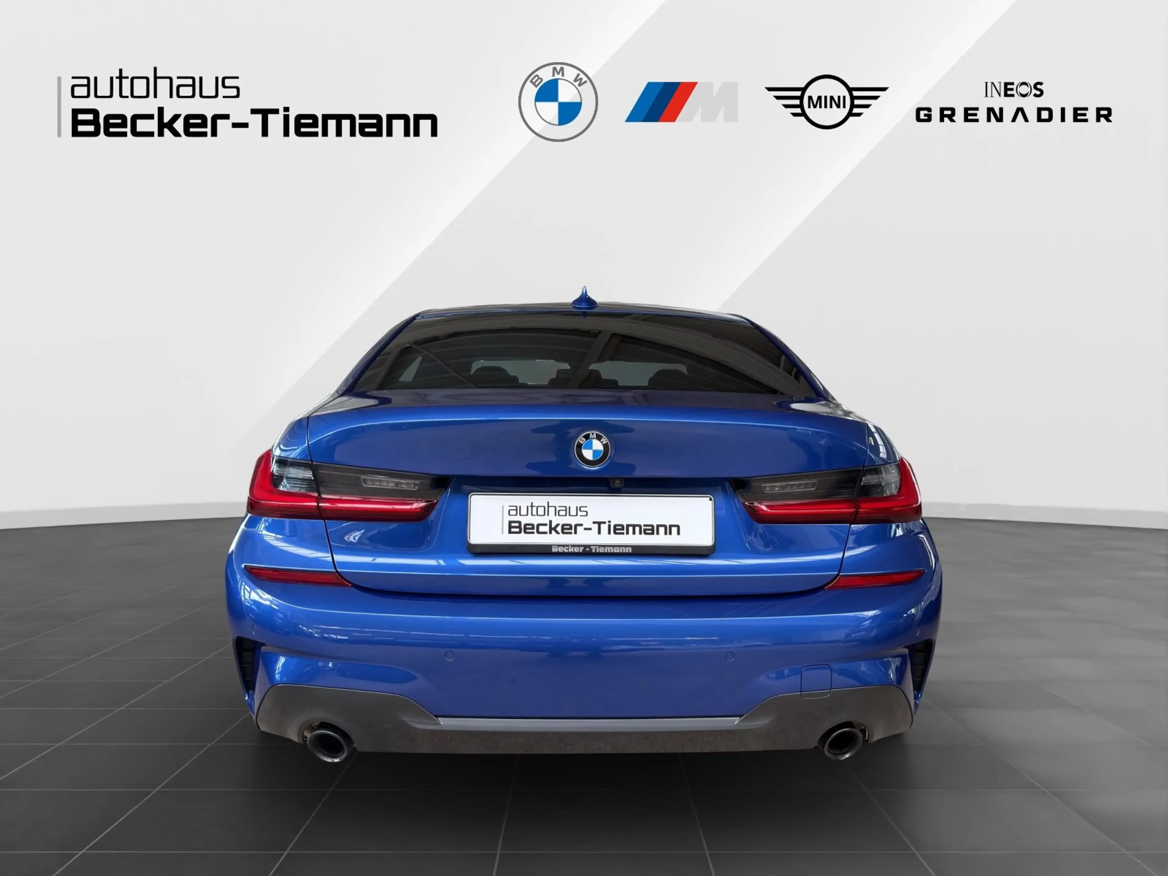 BMW 330 i Limousine / HK Sound/ M Sport / Head-Up — photo 5