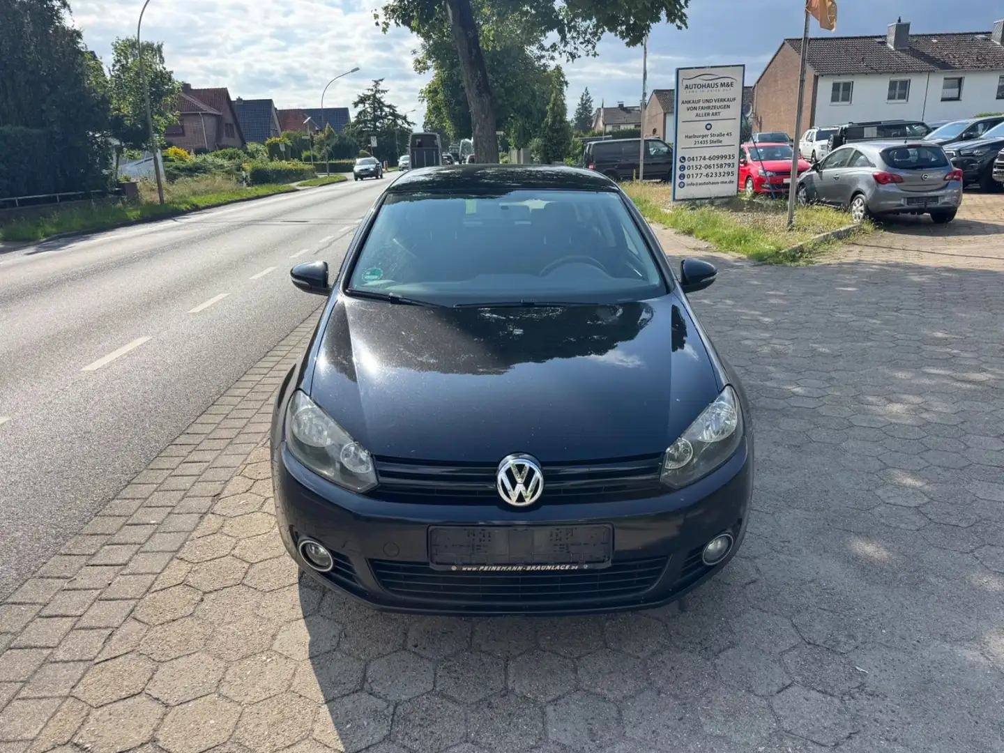 Volkswagen Golf VI 1.6 Edition*Klima*guter Zustand* Schwarz - 2