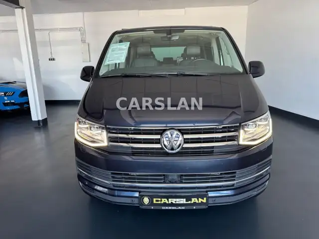 Volkswagen Multivan view 3