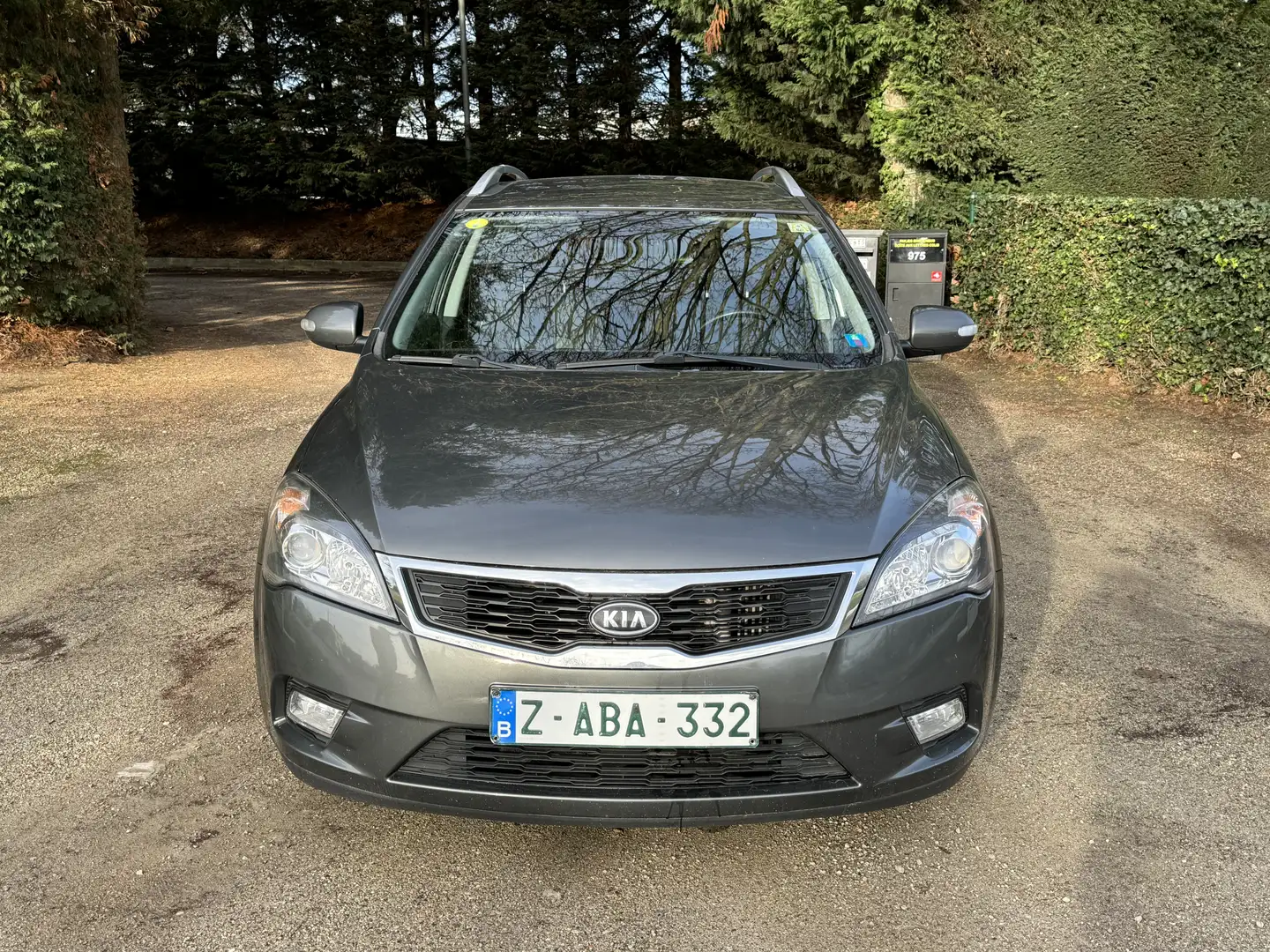 Kia Ceed SW / cee'd SW 1.6 CRDi 90 Navi Pack airco 1er propriétaire ! Gris - 2