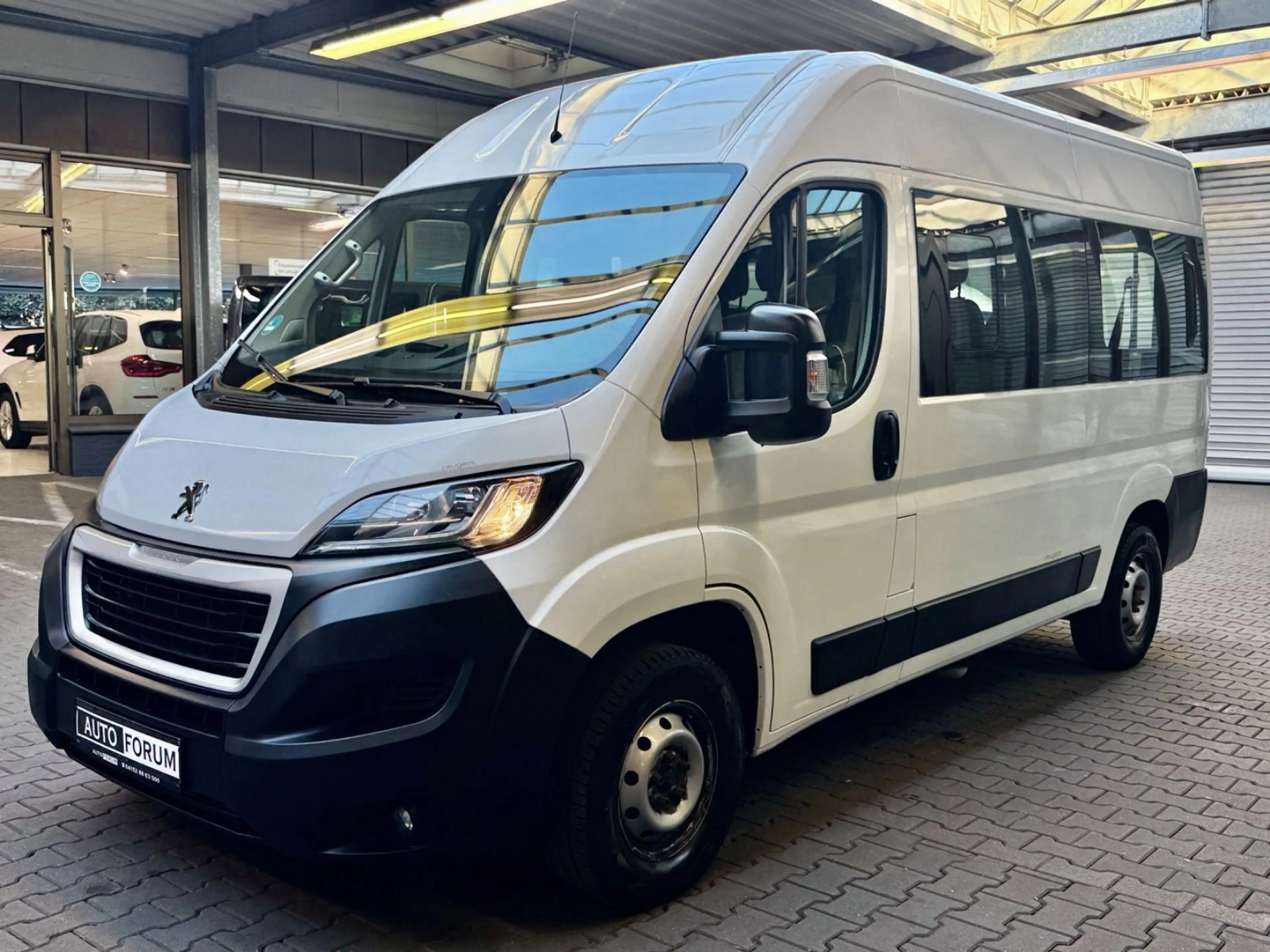 Peugeot Boxer 2.2 HDi L2H2 BUS 9-SITZER KLIMA CAM NAVI — photo 5