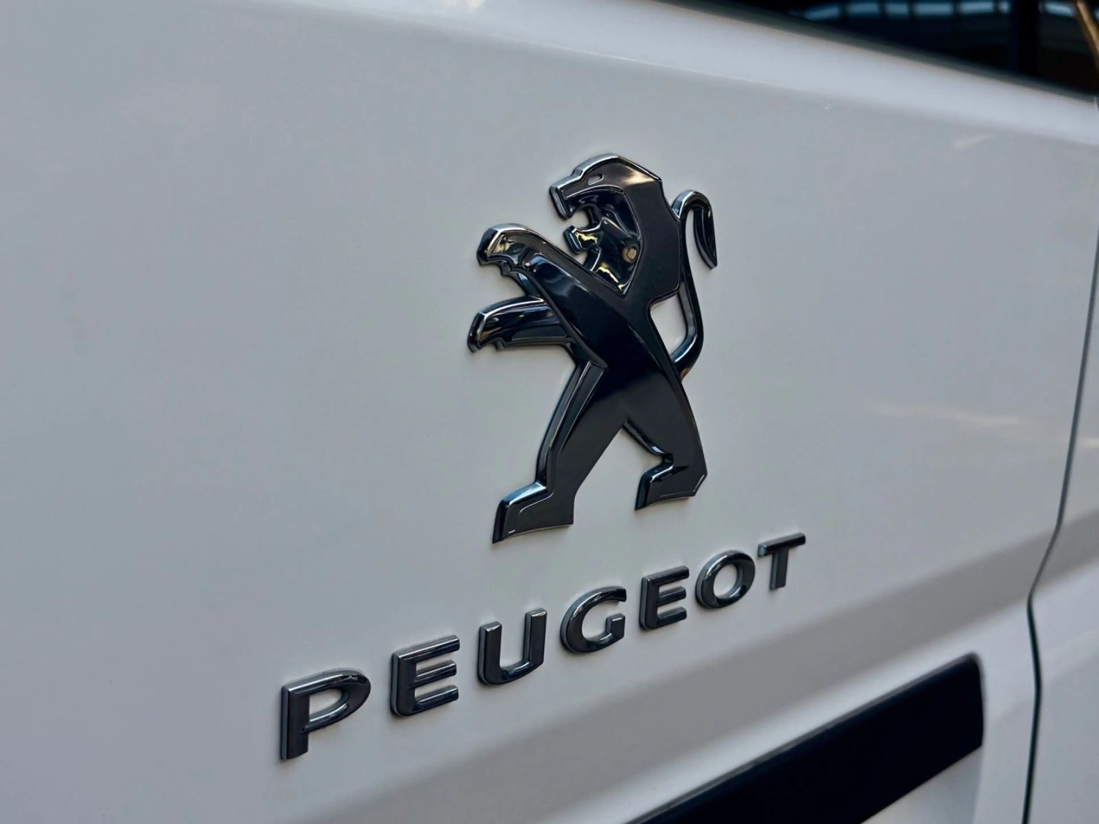 Peugeot Boxer 2.2 HDi L2H2 BUS 9-SITZER KLIMA CAM NAVI — photo 9