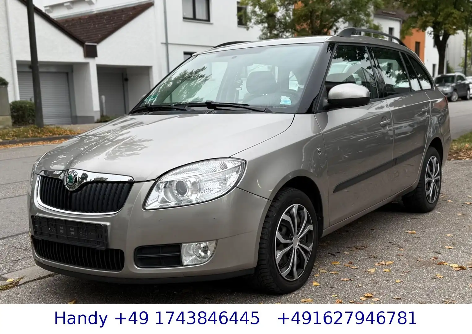 Skoda Fabia Combi 1.6i Ambiente Automatik/TÜV NEU/SHZ Béžová - 2