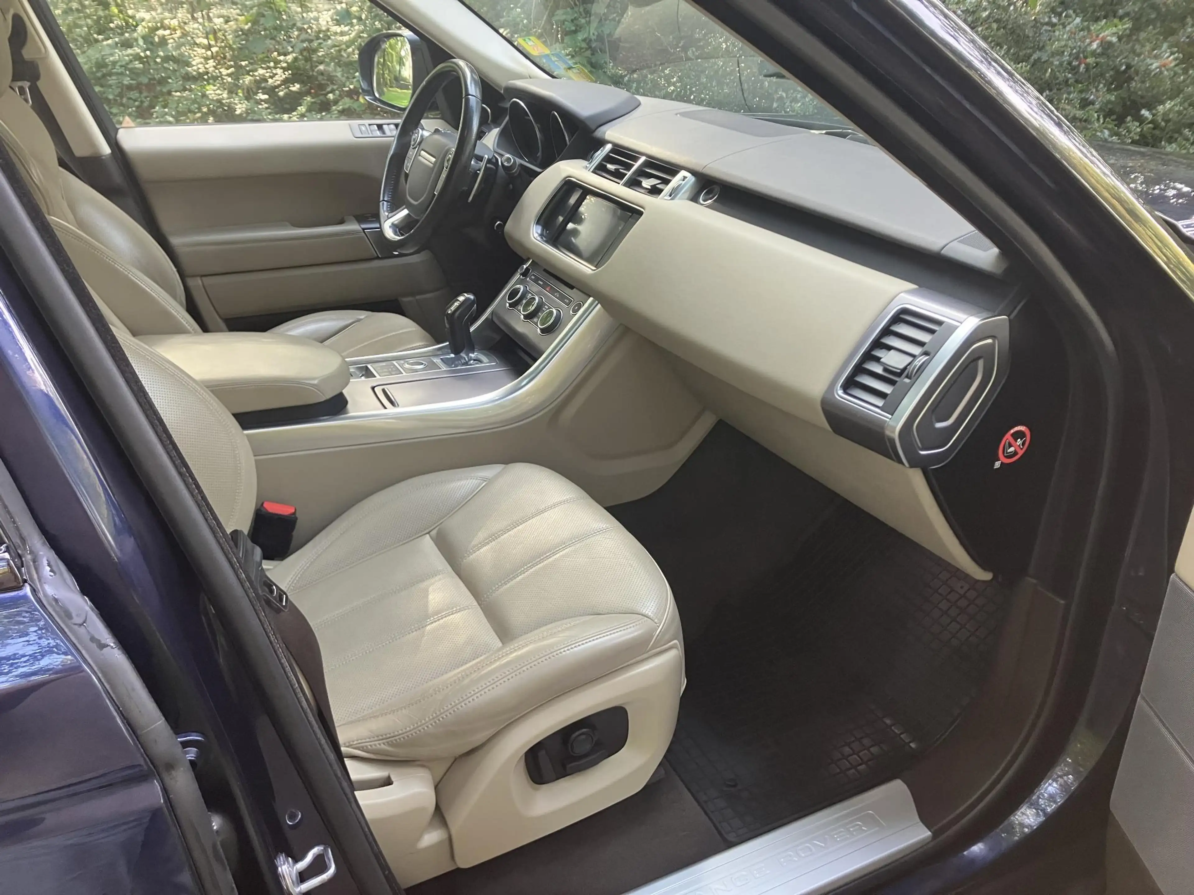 Land Rover Range Rover Sport 3.0 TDV6 HSE Dynamic — photo 14