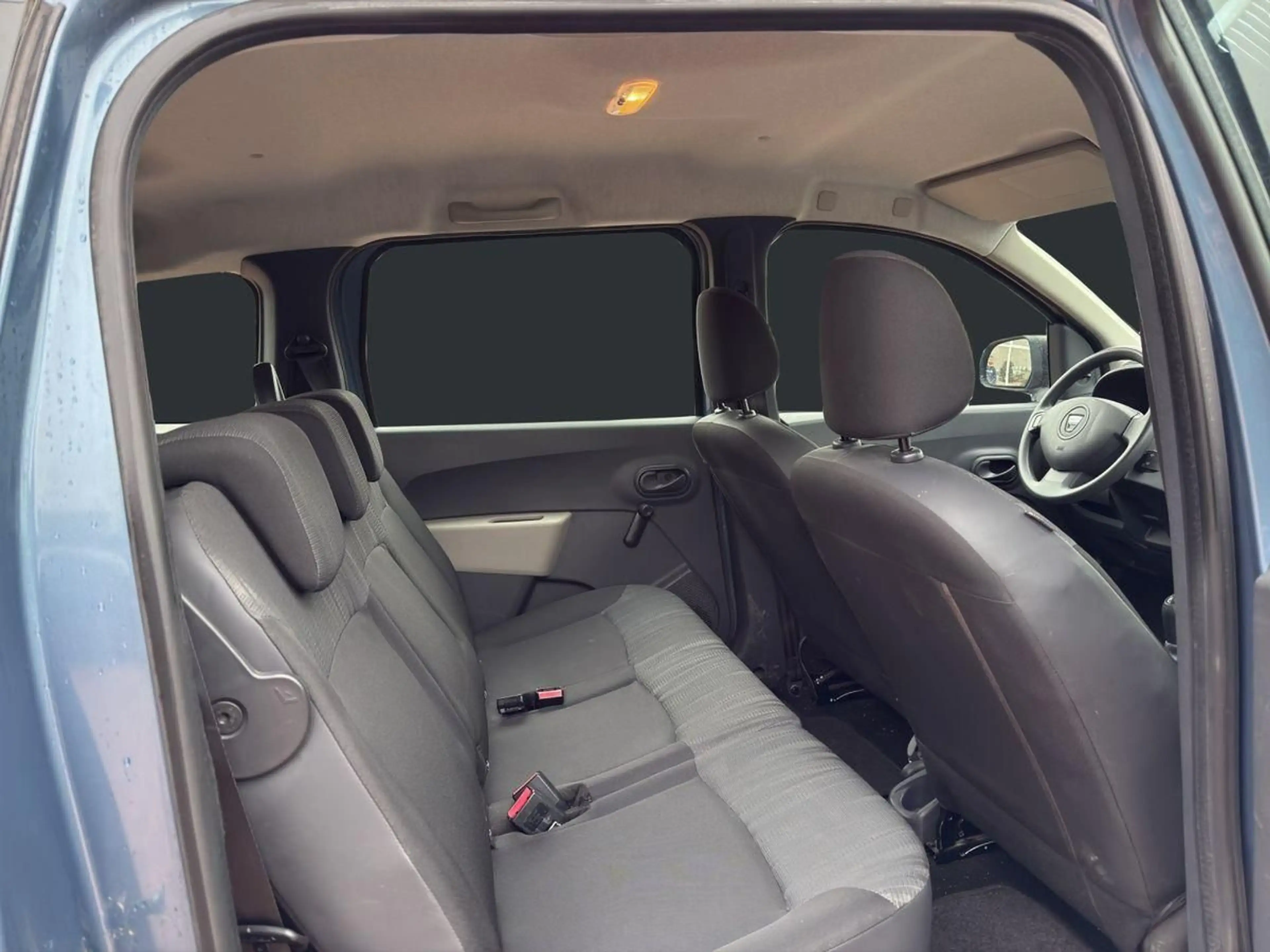 Dacia Lodgy Picknick 1.6*7Sitzer*Klima*Tempo* — photo 13