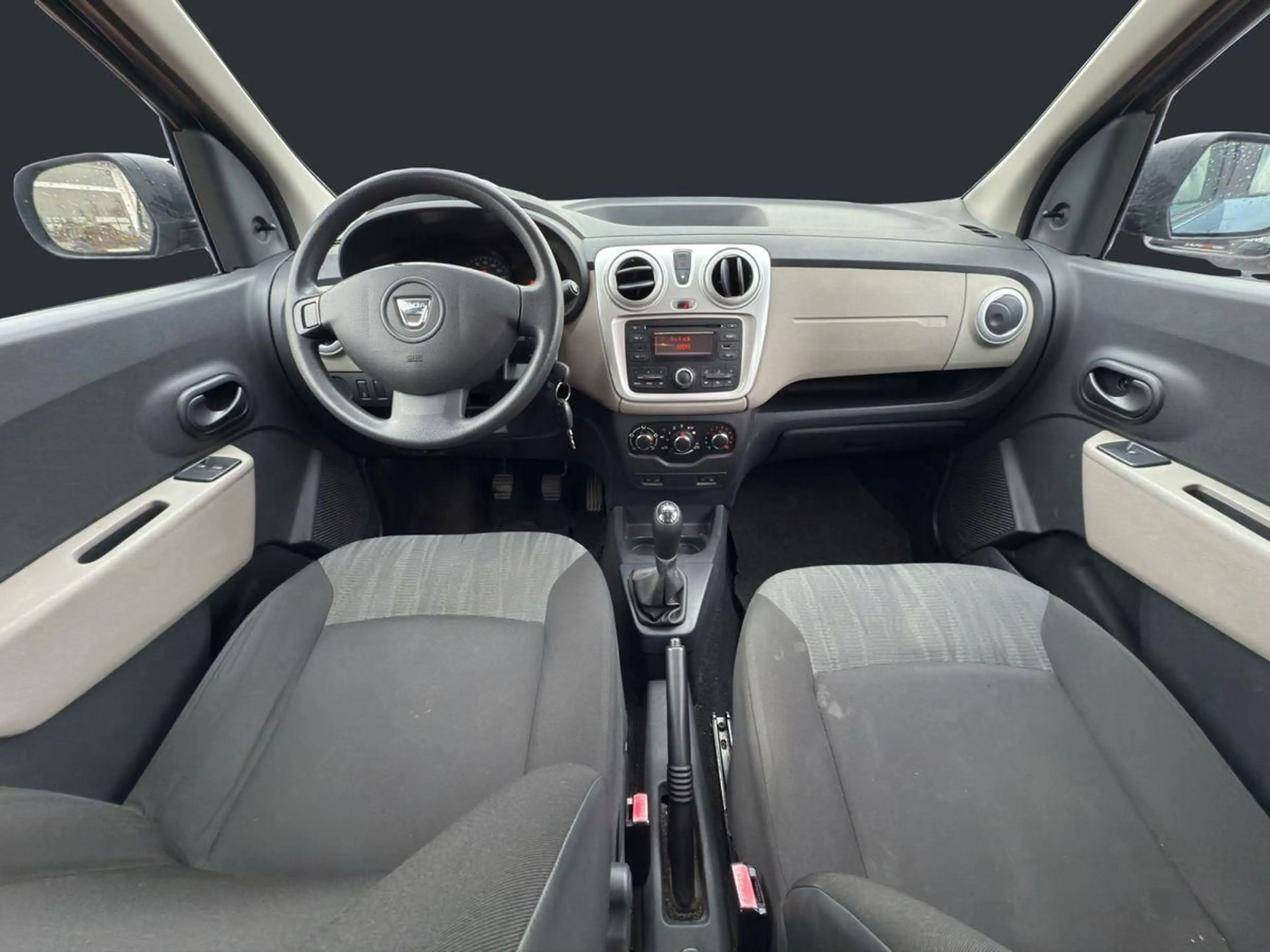 Dacia Lodgy Picknick 1.6*7Sitzer*Klima*Tempo* — photo 14