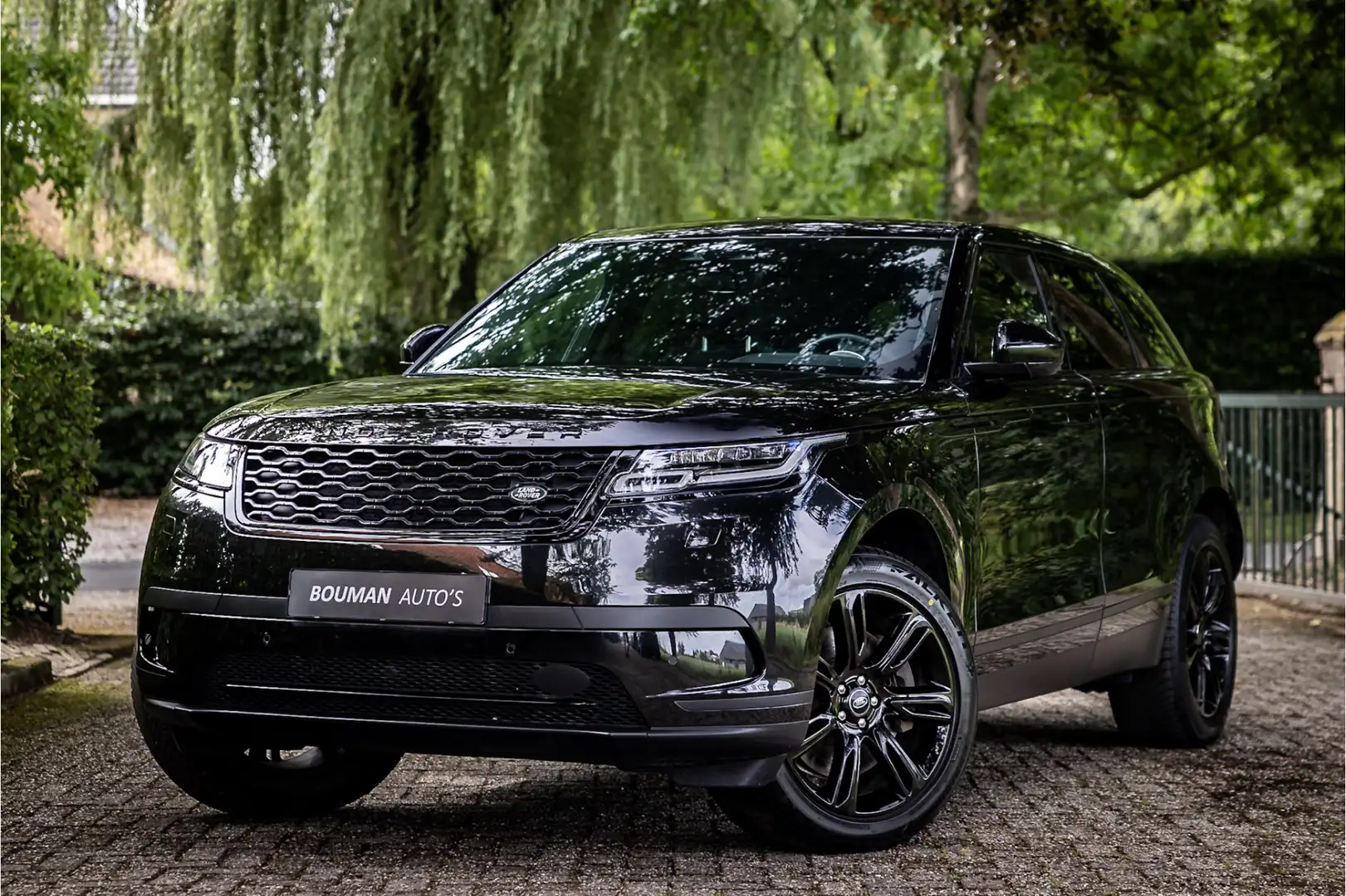Land Rover Range Rover Velar 2.0 P400e Panorama Meridian Signature Surround Negro - 1
