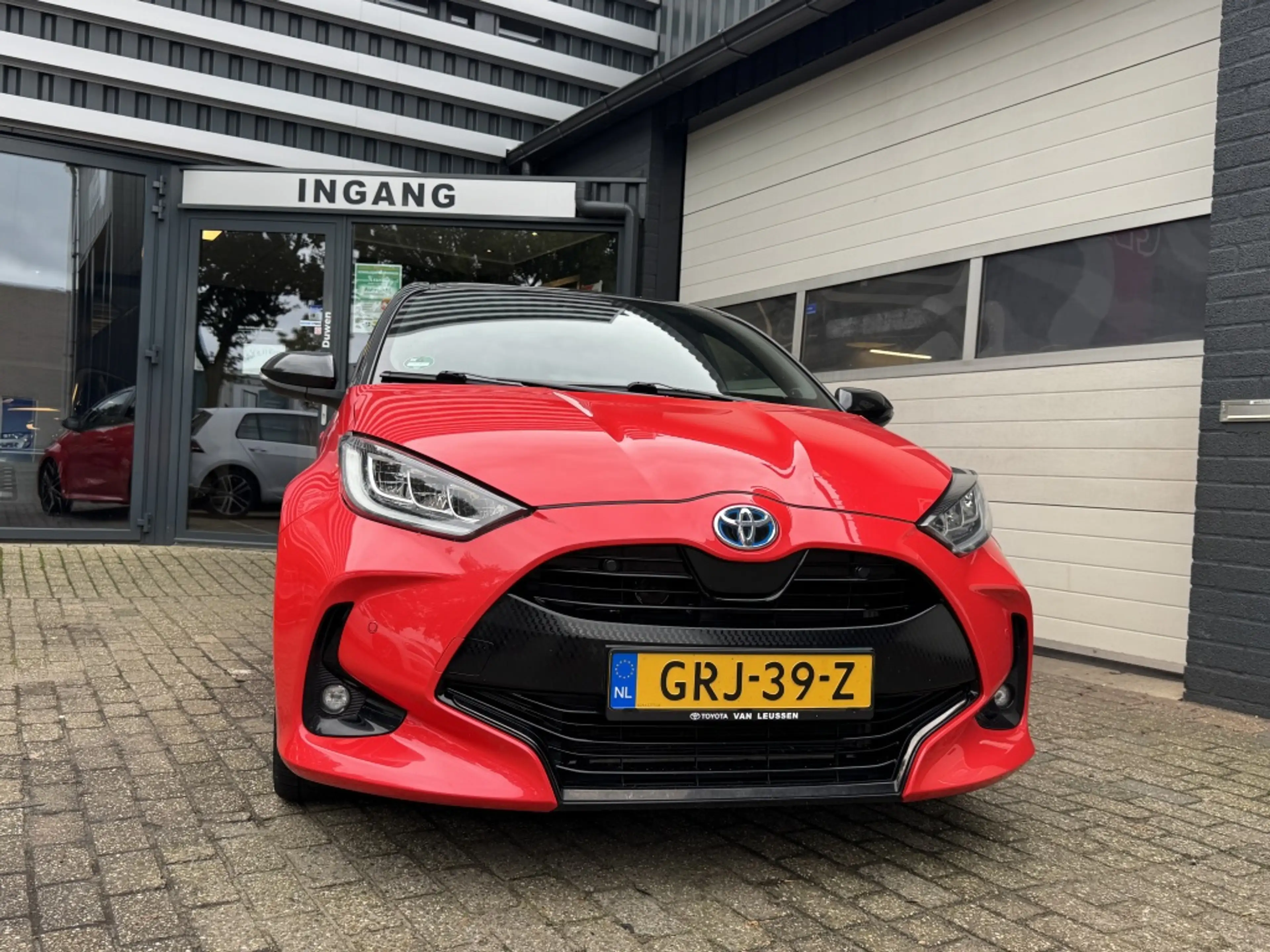 Toyota Yaris 1.5 Hybrid executive Camera/stoelvw/carplay/JBL — photo 7