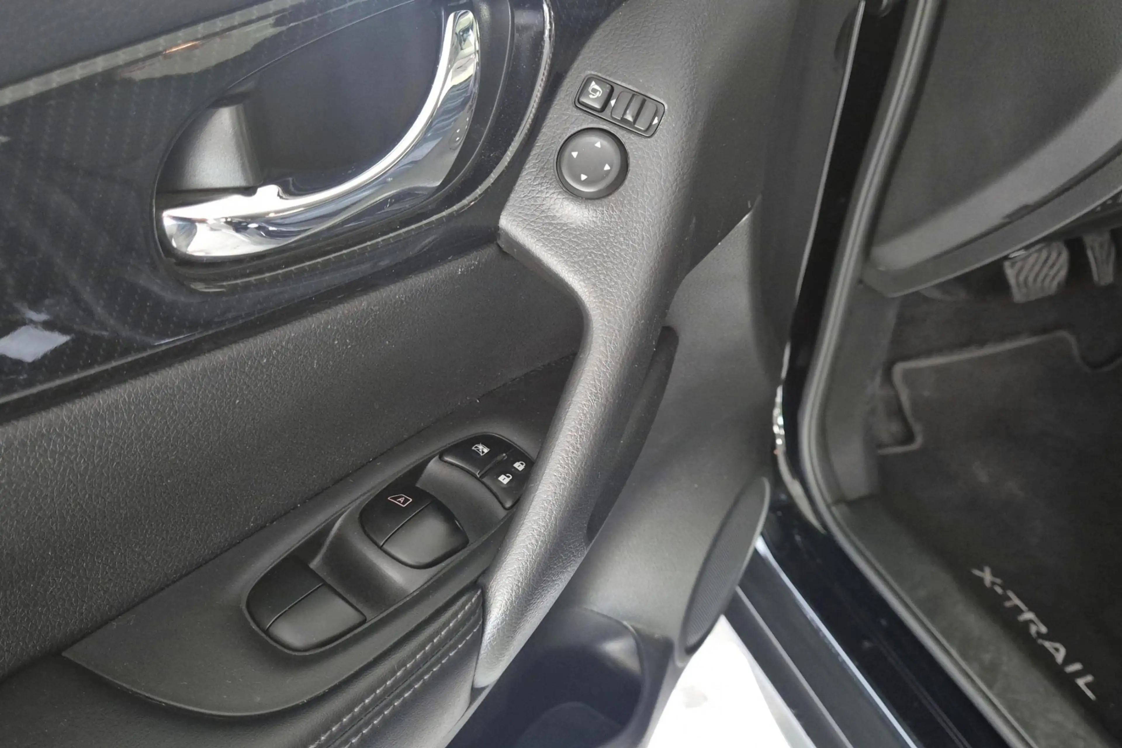 Nissan X-Trail DIG-T 160 DCT N-Connecta Automaat/7 zitplaatsen/36 — photo 15