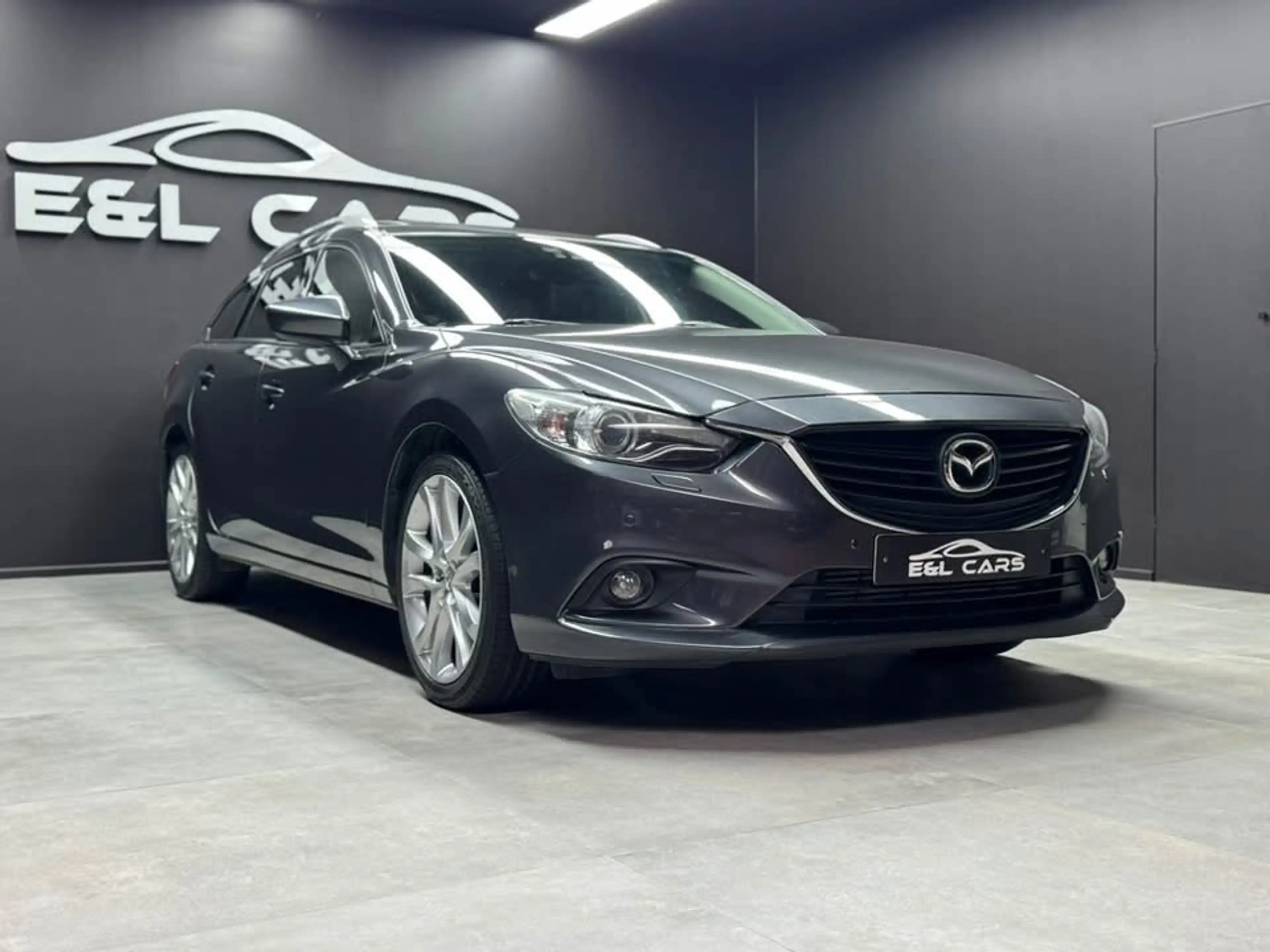 Mazda 6 6 2.2 D **12 mois de garantie** — photo 3