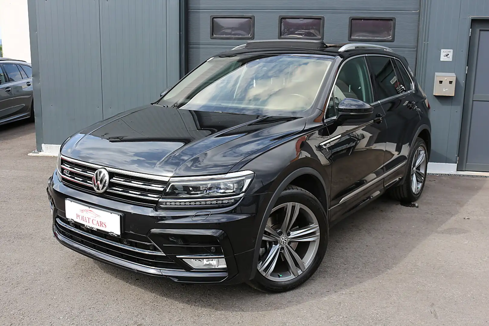 Volkswagen Tiguan 2,0 TDI SCR 4Motion Highline DSG *VOLL* Schwarz - 1