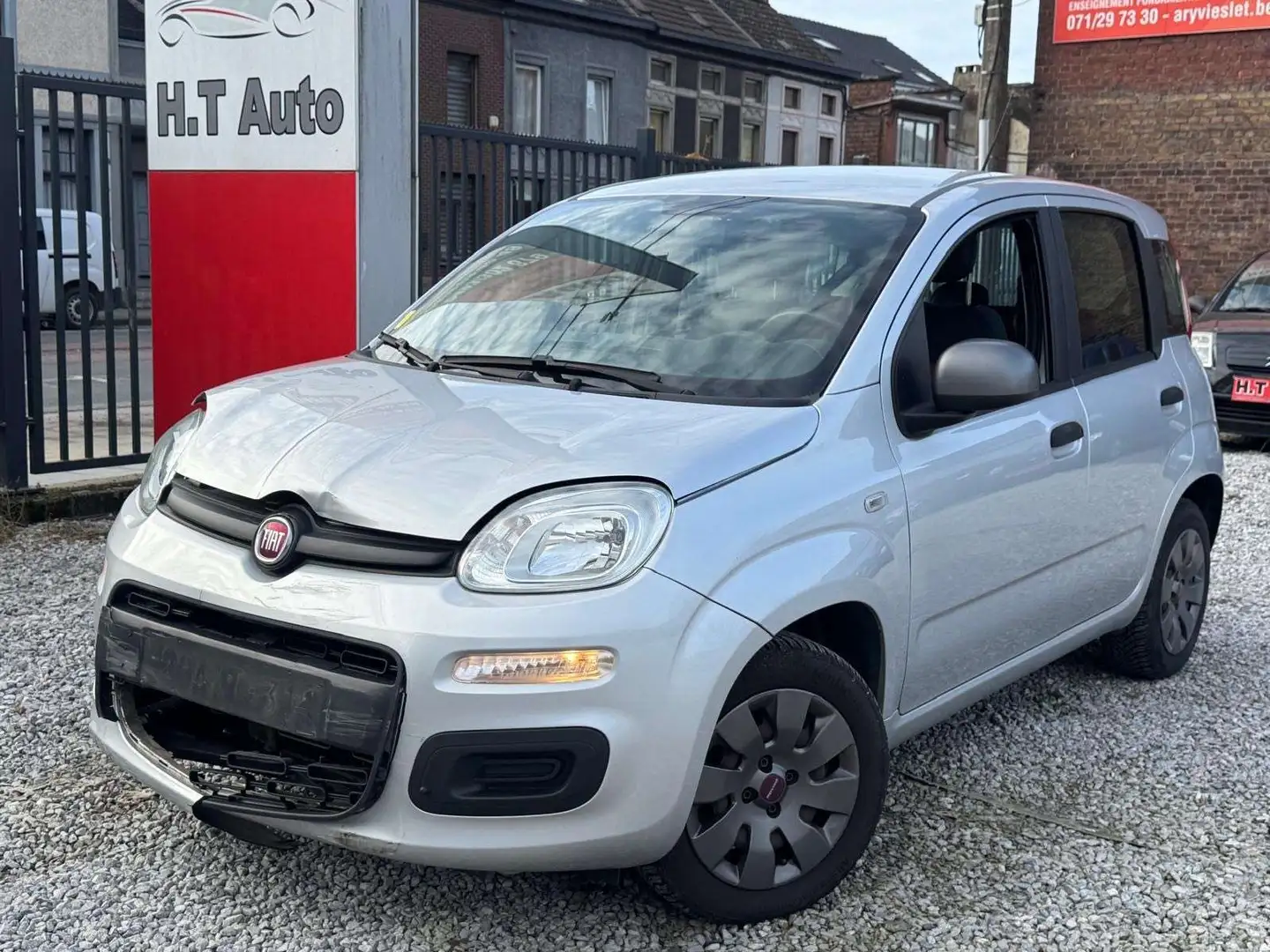 Fiat Panda 1.2i/ACCIDENTE/Euro 6b Schwarz - 1