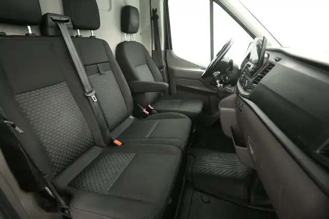 Ford Transit view 10
