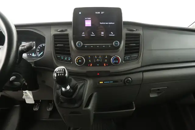 Ford Transit view 11