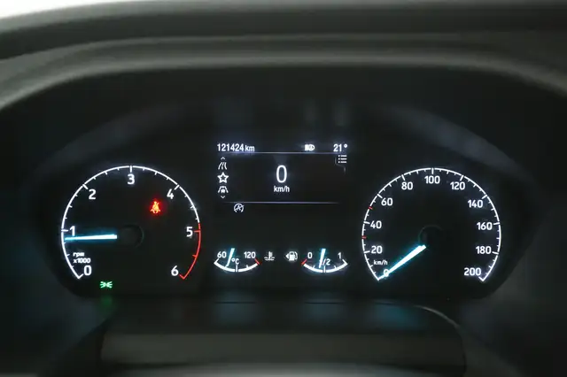 Ford Transit view 13