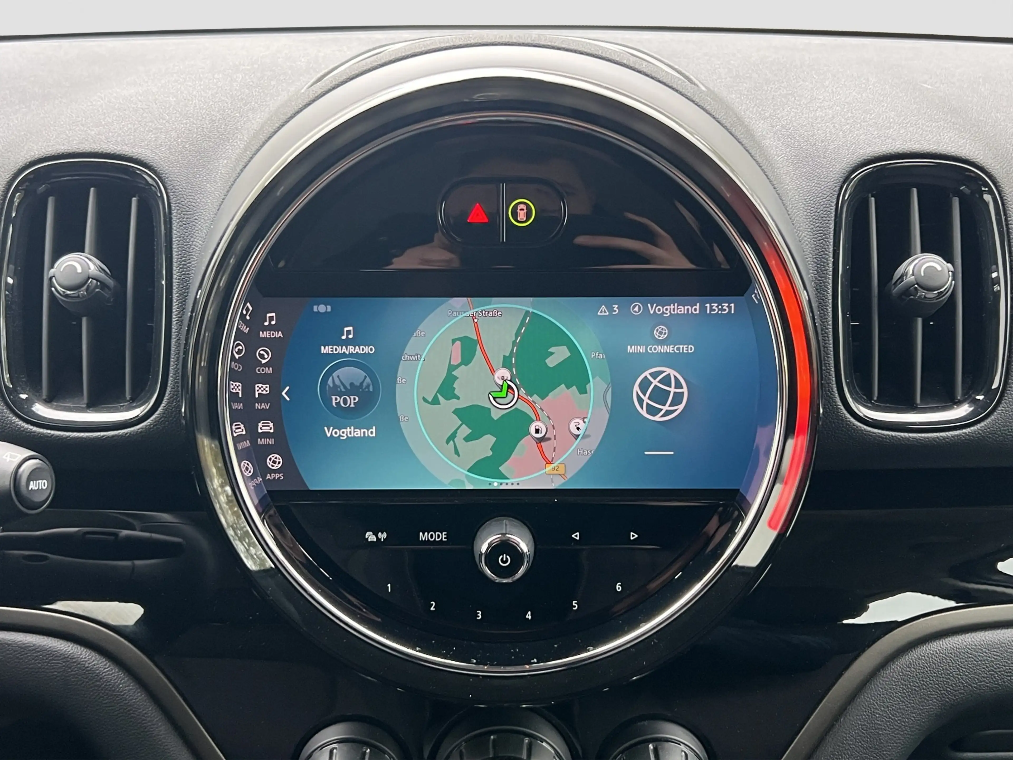 MINI Cooper SE Countryman ALL4 LED DrvAss RFK RFK DAB Nav KeyLess — photo 14