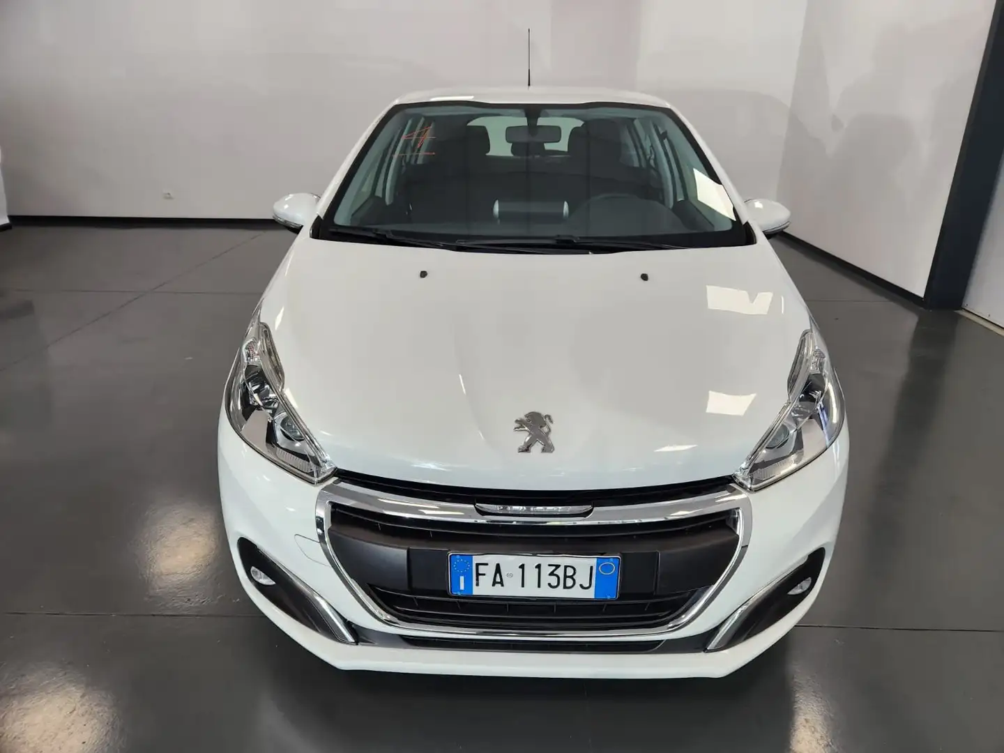 Peugeot 208 208 5p 1.2 puretech Active 82cv Blanc - 2