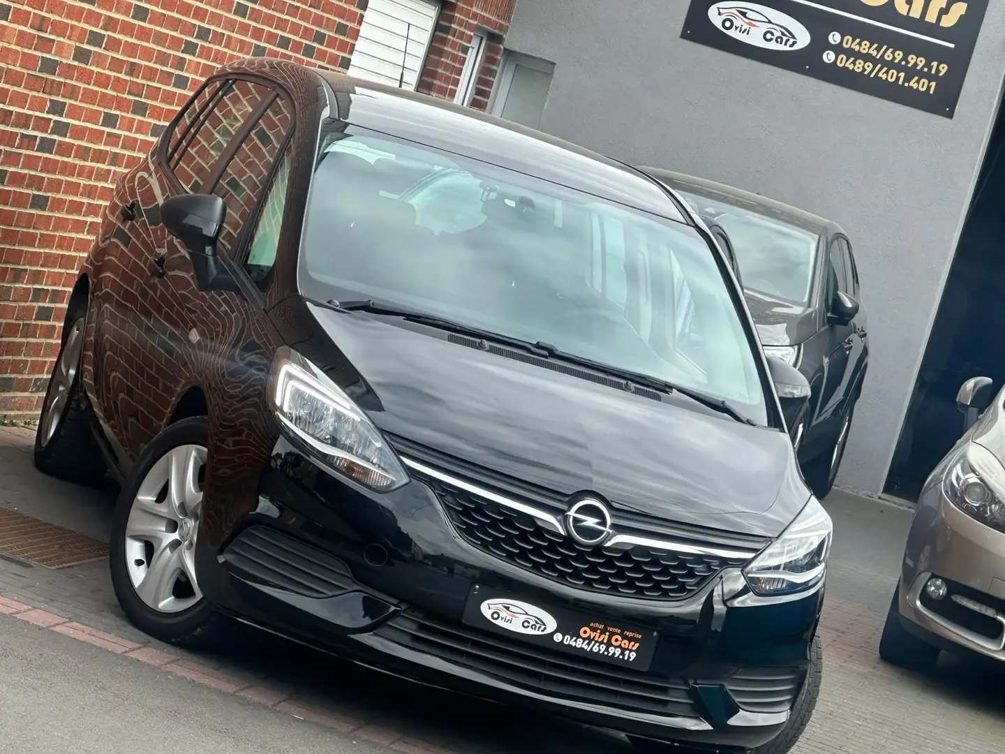 Opel Zafira // PARFAIT ÉTAT // Noir - 2