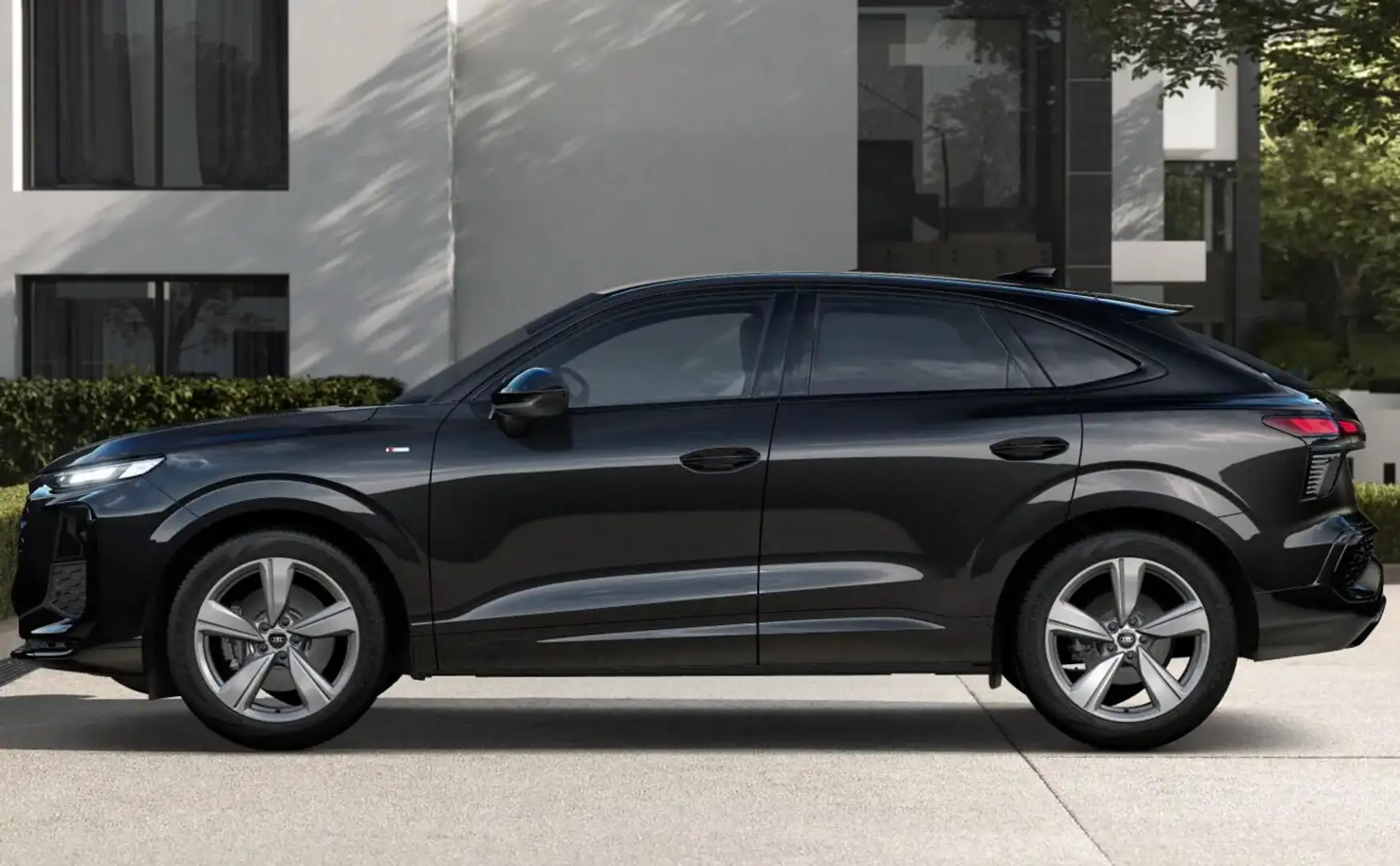 Audi Q3 Sportback S line TFSI 204 2xS neuMod Tech 19Z 1... Schwarz - 2