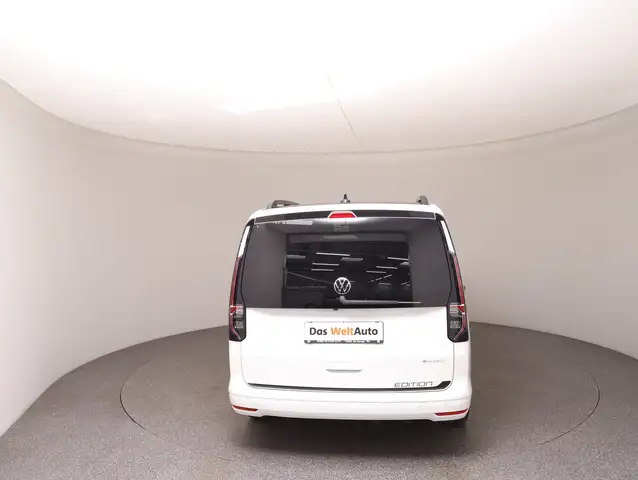 Volkswagen Caddy view 6