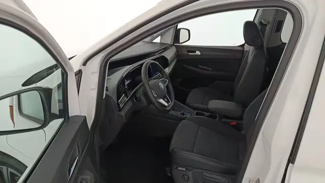 Volkswagen Caddy view 9