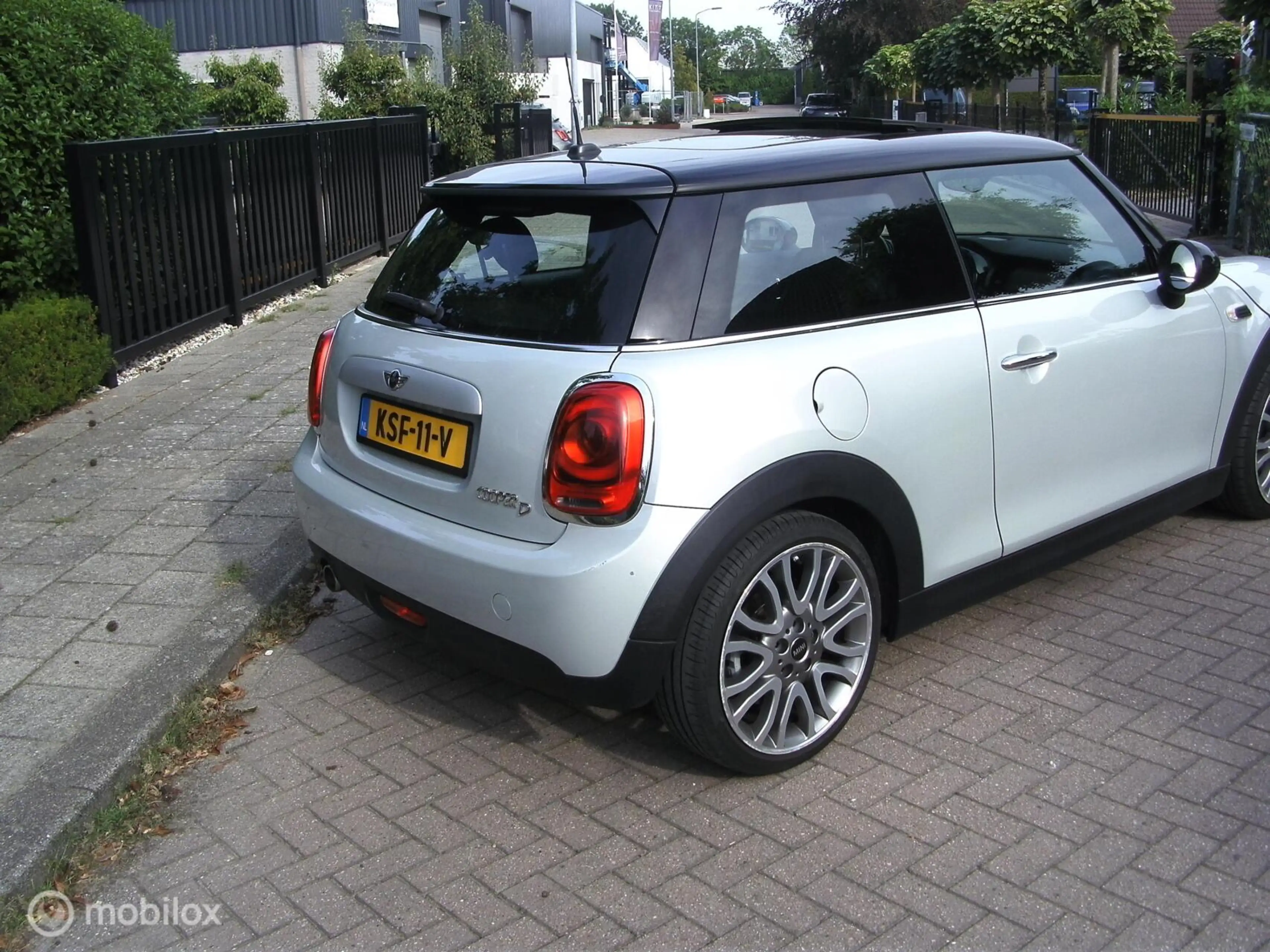 MINI Cooper D 3-Deurs 1.5 98407 KM NAP BOEKJES KOMPLEET — photo 10