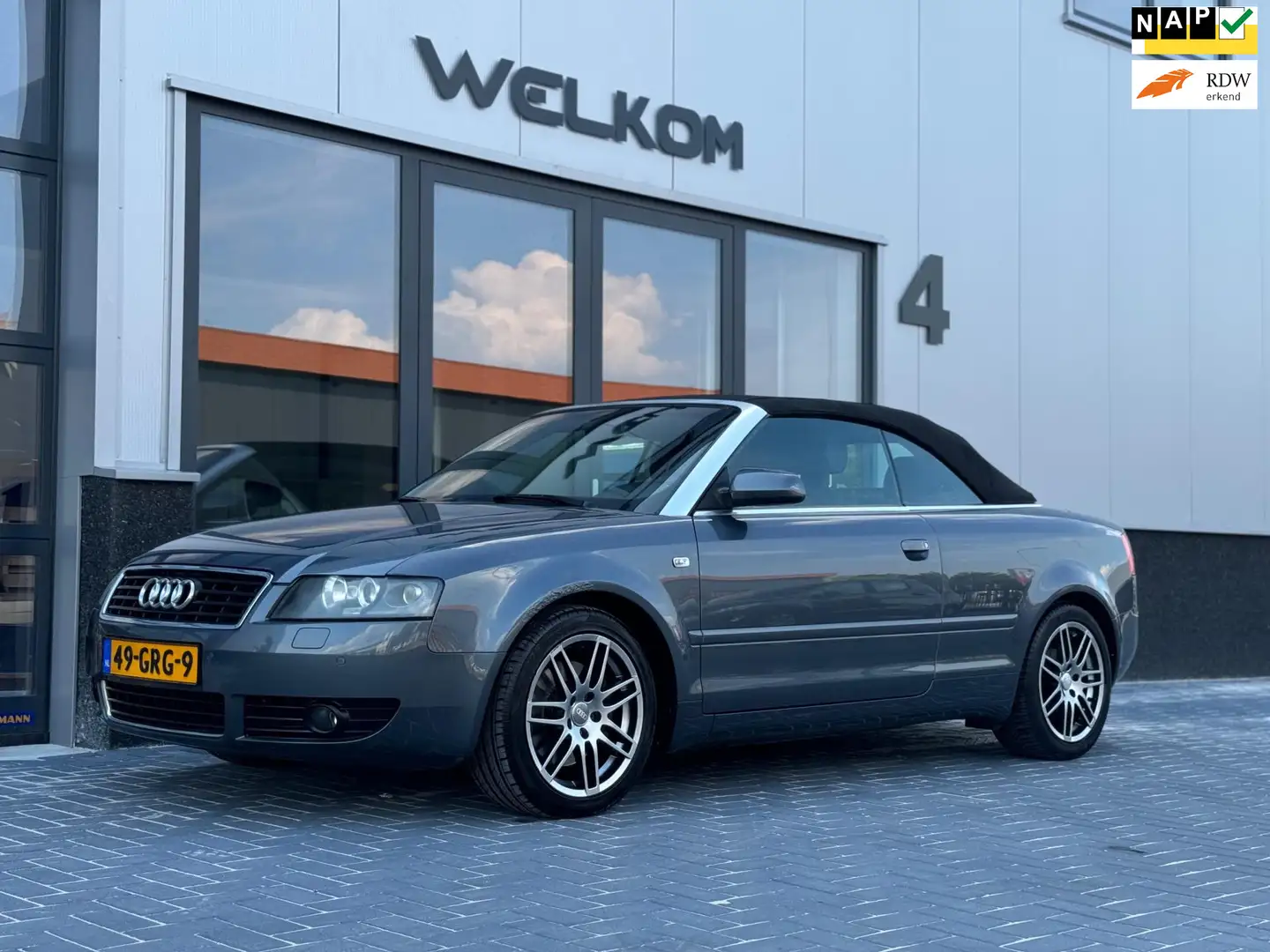Audi A4 Cabriolet 1.8 Turbo Pro Line Gris - 1