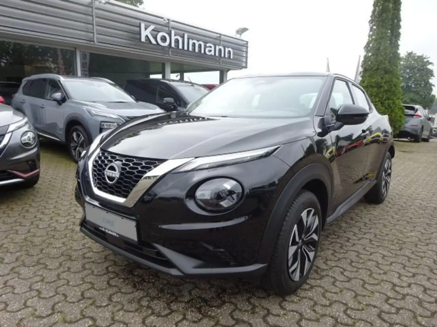 Nissan Juke Acenta 1.0 DIG-T 6MT Komfort CarPlay Kamera Schwarz - 1