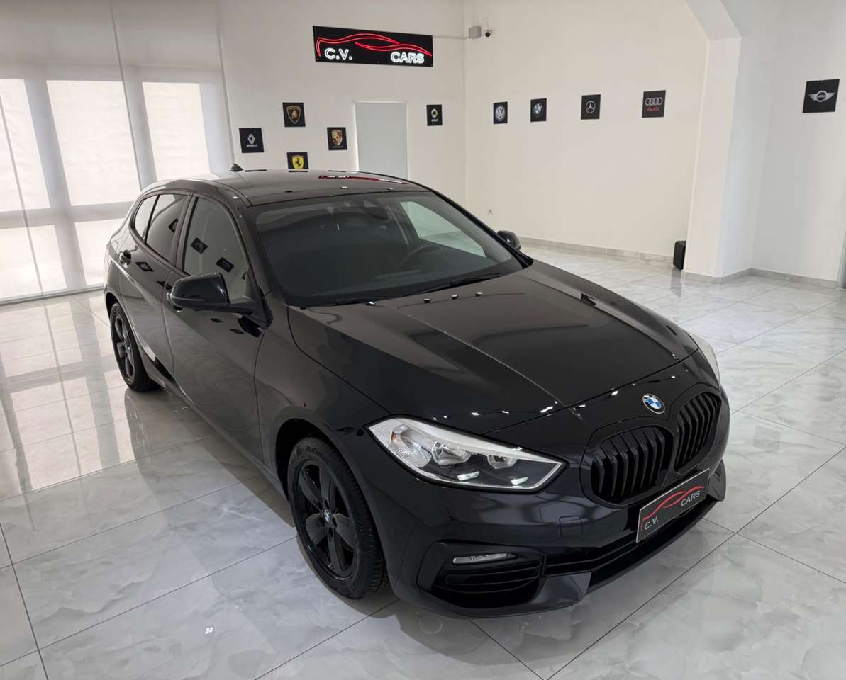 BMW 116 116d SPORT 5p. TOTAL BLACK FARI E STOP FULL LED