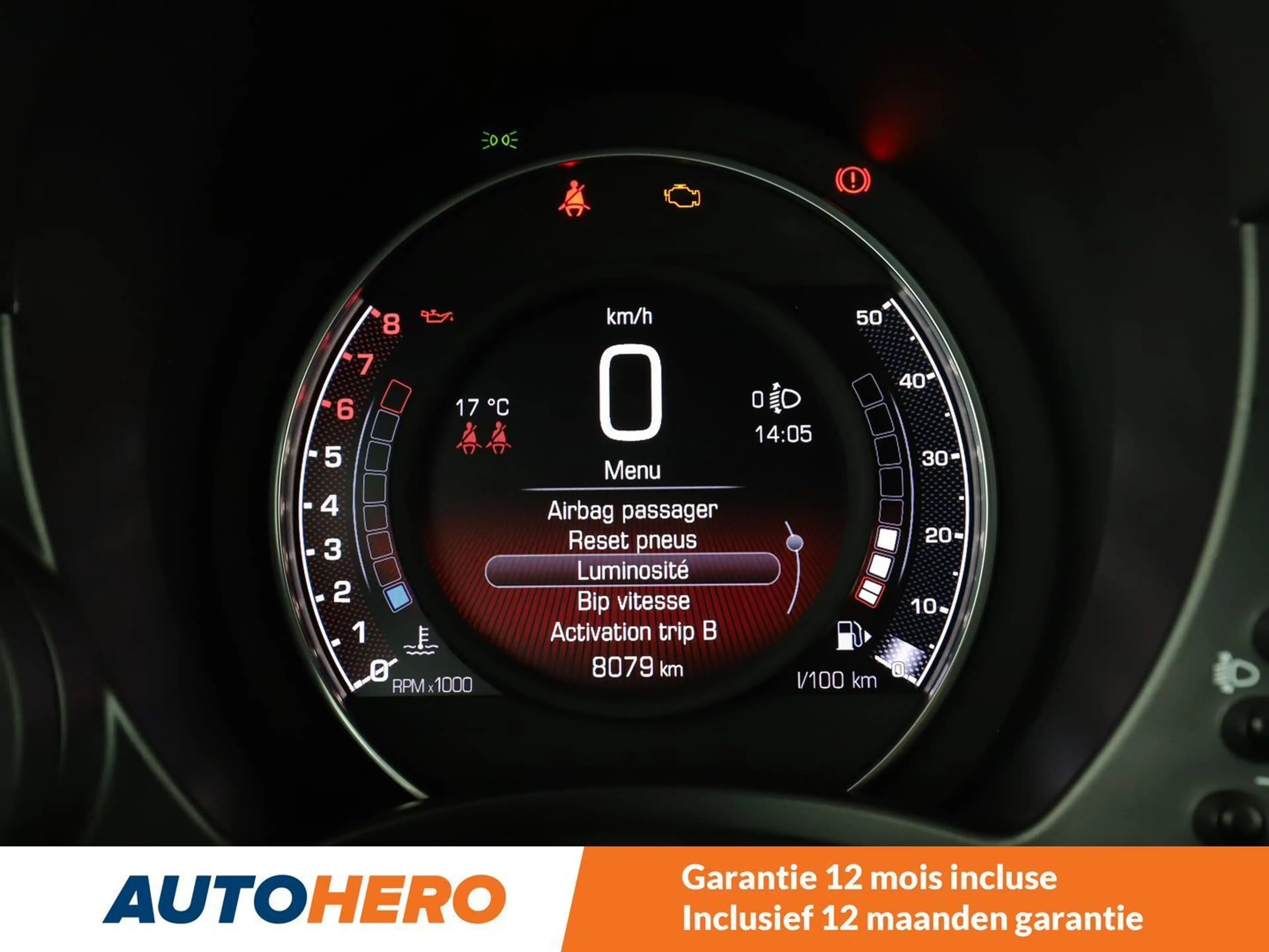 Abarth 595 1.4 Turbo Monster Energy Yamaha — photo 6