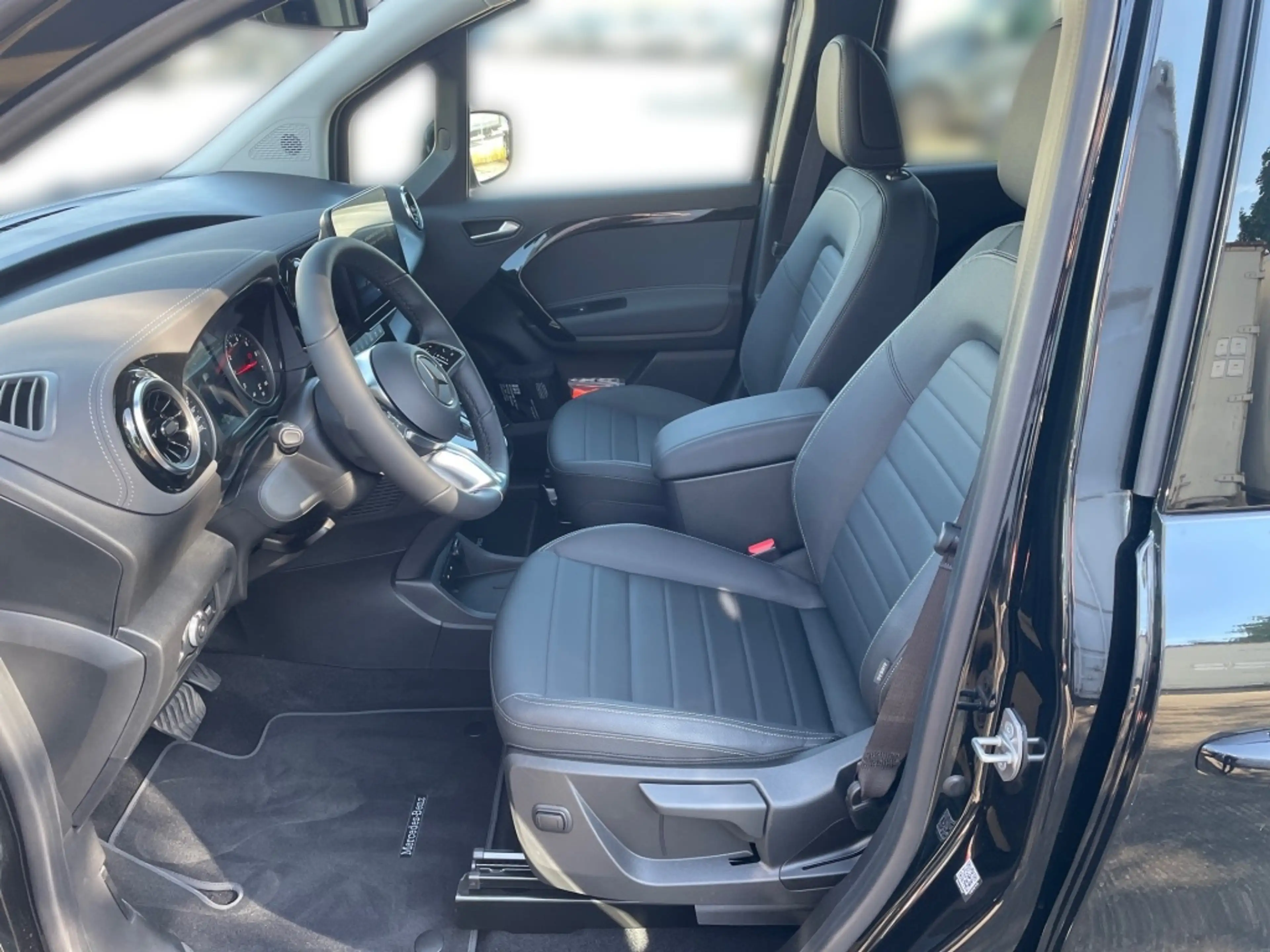Mercedes-Benz T-Class T 180 Edition Standard LED, RFK, Klimaa., SHZ — photo 7