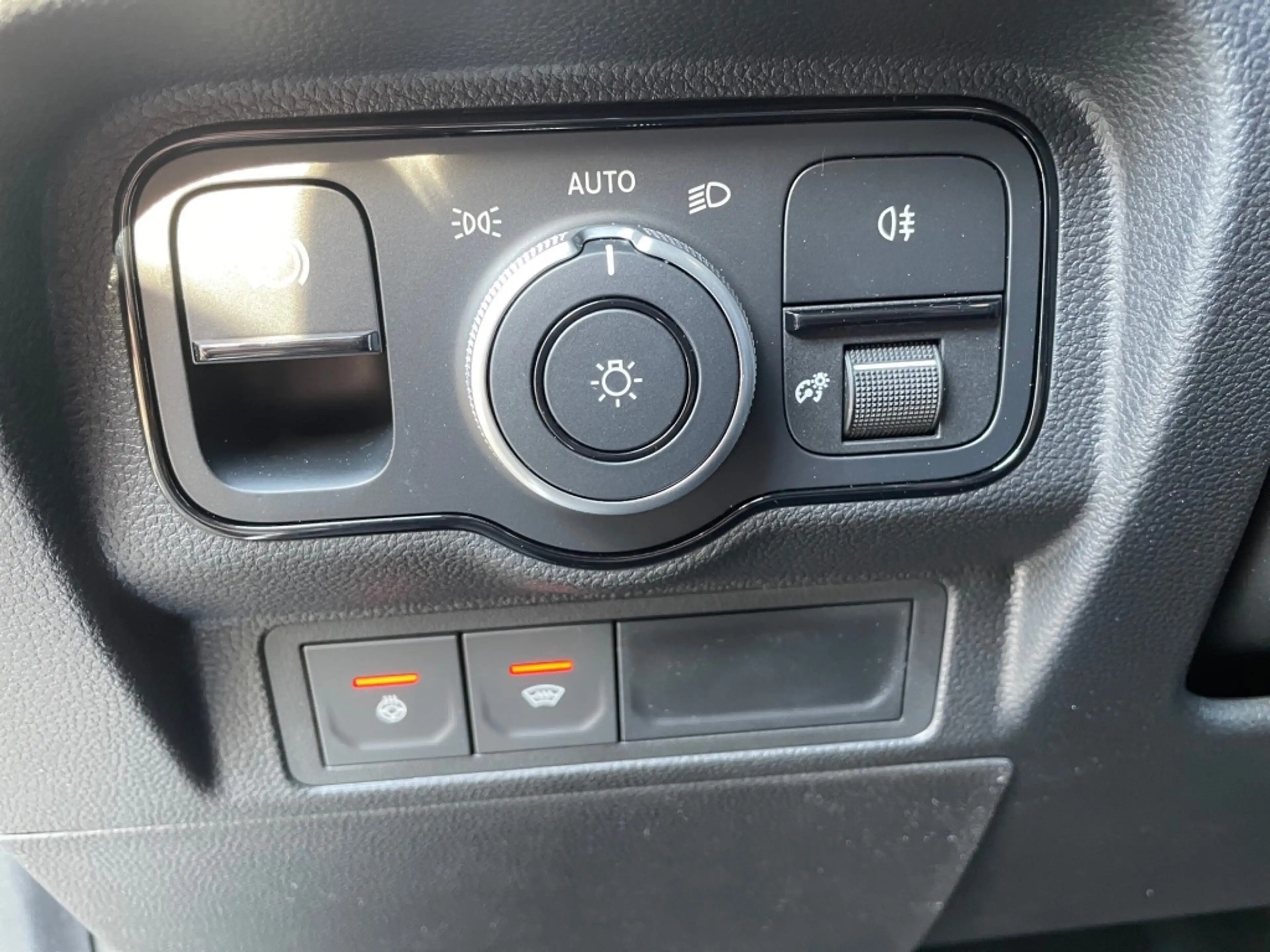 Mercedes-Benz T-Class T 180 Edition Standard LED, RFK, Klimaa., SHZ — photo 11