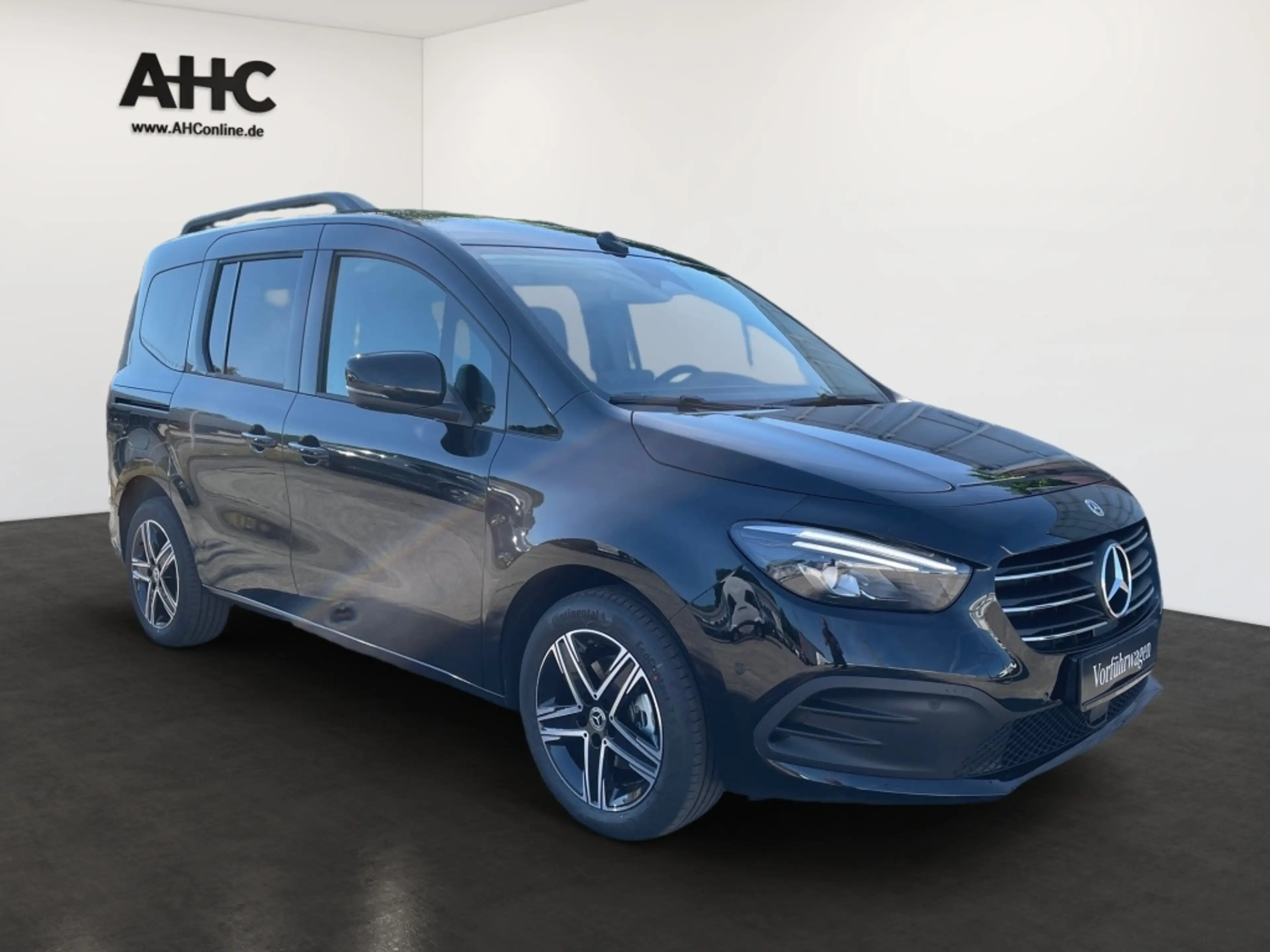 Mercedes-Benz T-Class T 180 Edition Standard LED, RFK, Klimaa., SHZ — photo 2