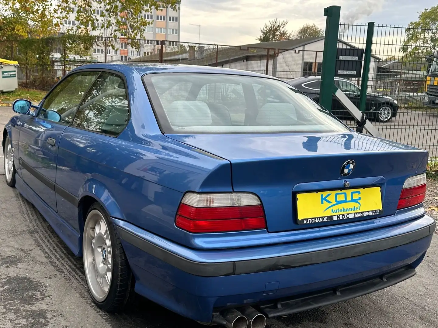 BMW M3 3.2 Blau - 1