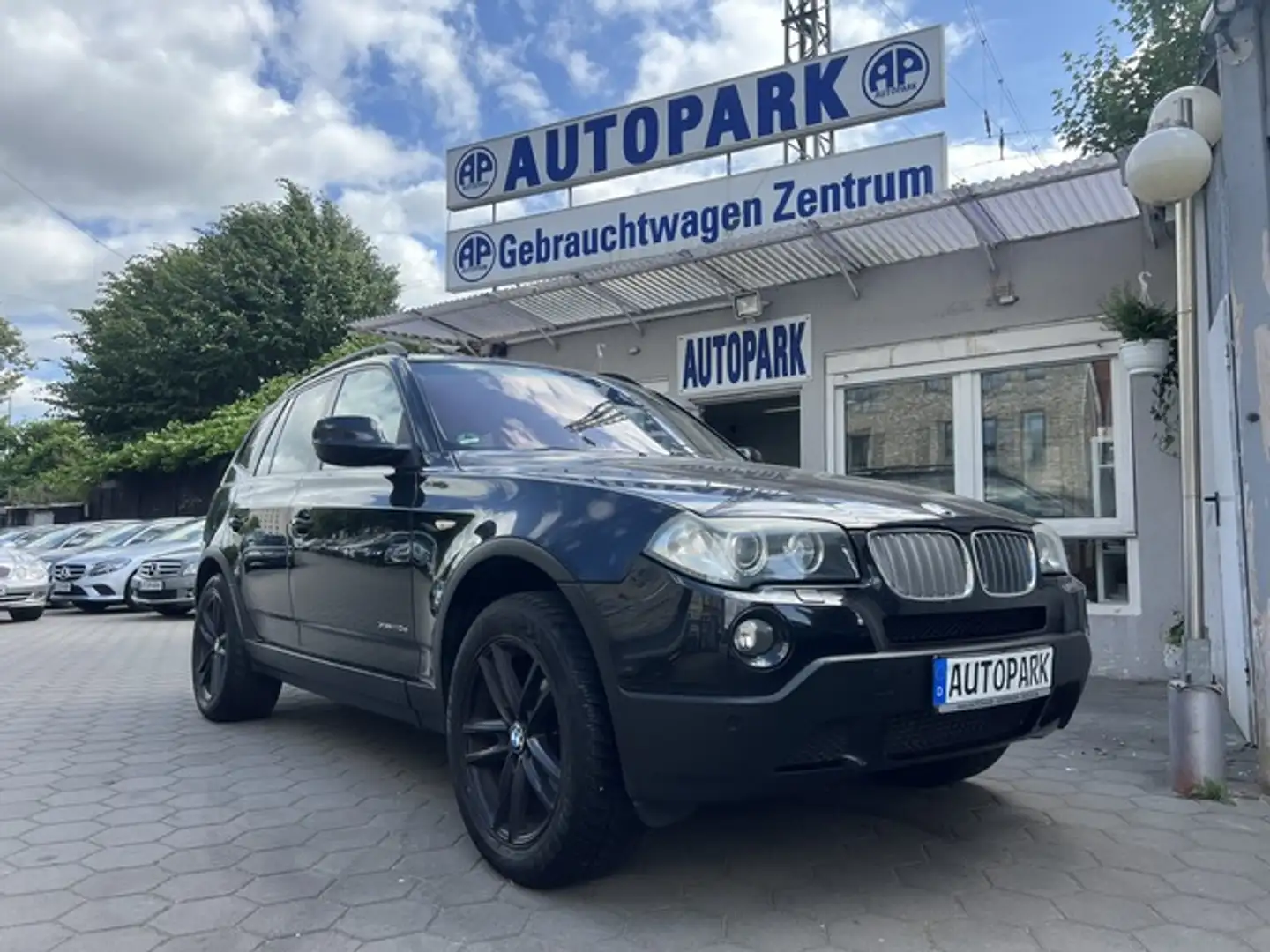 BMW X3 2.0d "Edition"Tiptronic**Vollausstattung** Schwarz - 1