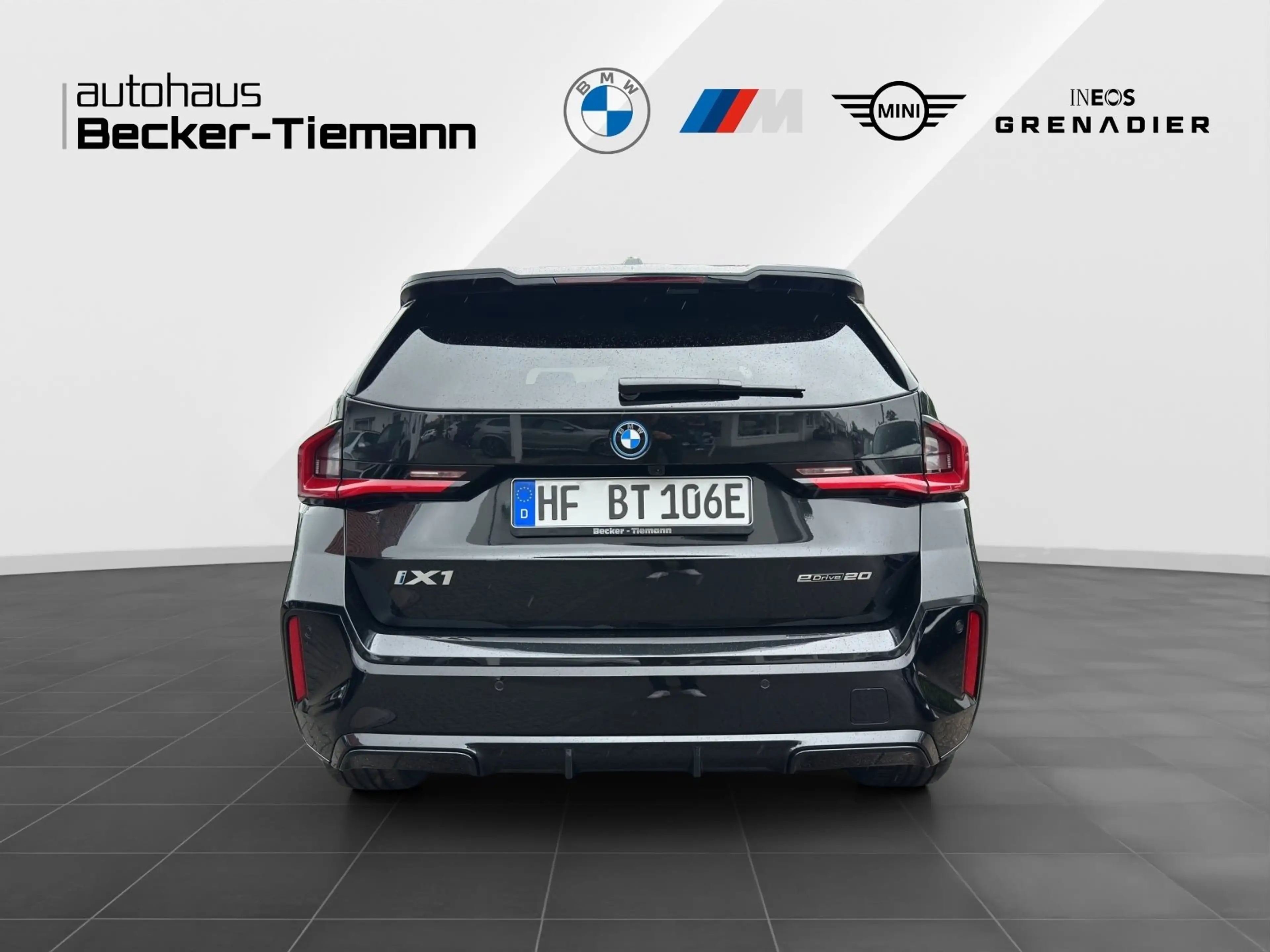 BMW iX1 eDrive20 M Sportpaket - UPE 63.870,00 € #exclusive — photo 5
