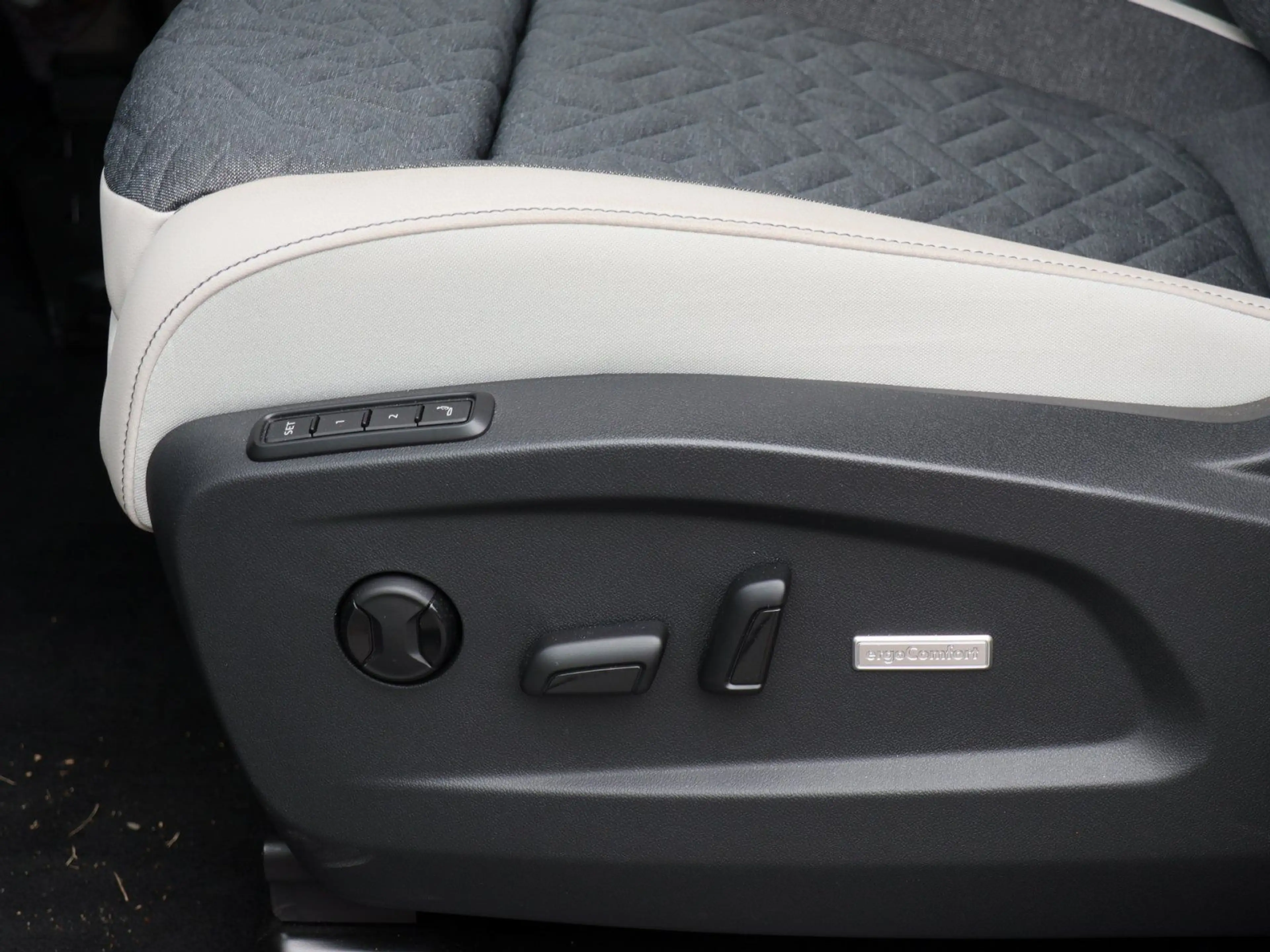 Volkswagen ID. Buzz ID.Buzz Pro langer Radstand Motor: 210 kW (286 P — photo 9