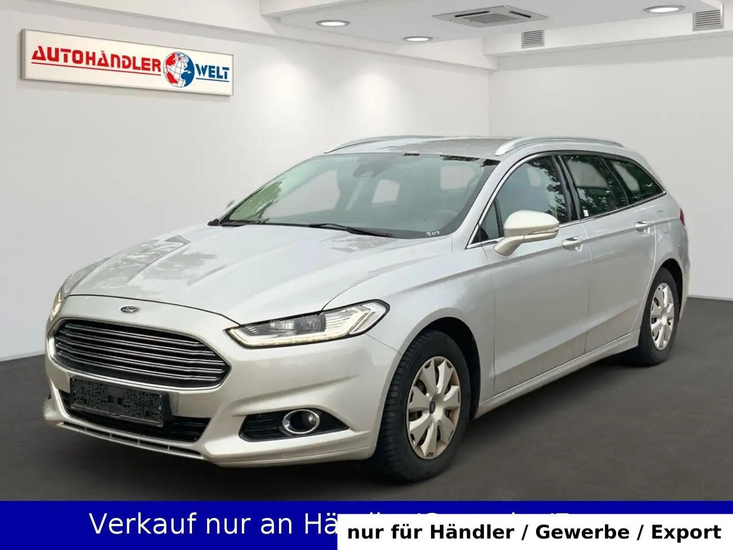 Ford Mondeo Turnier Titanium 2.0 TDCI Stříbrná - 1