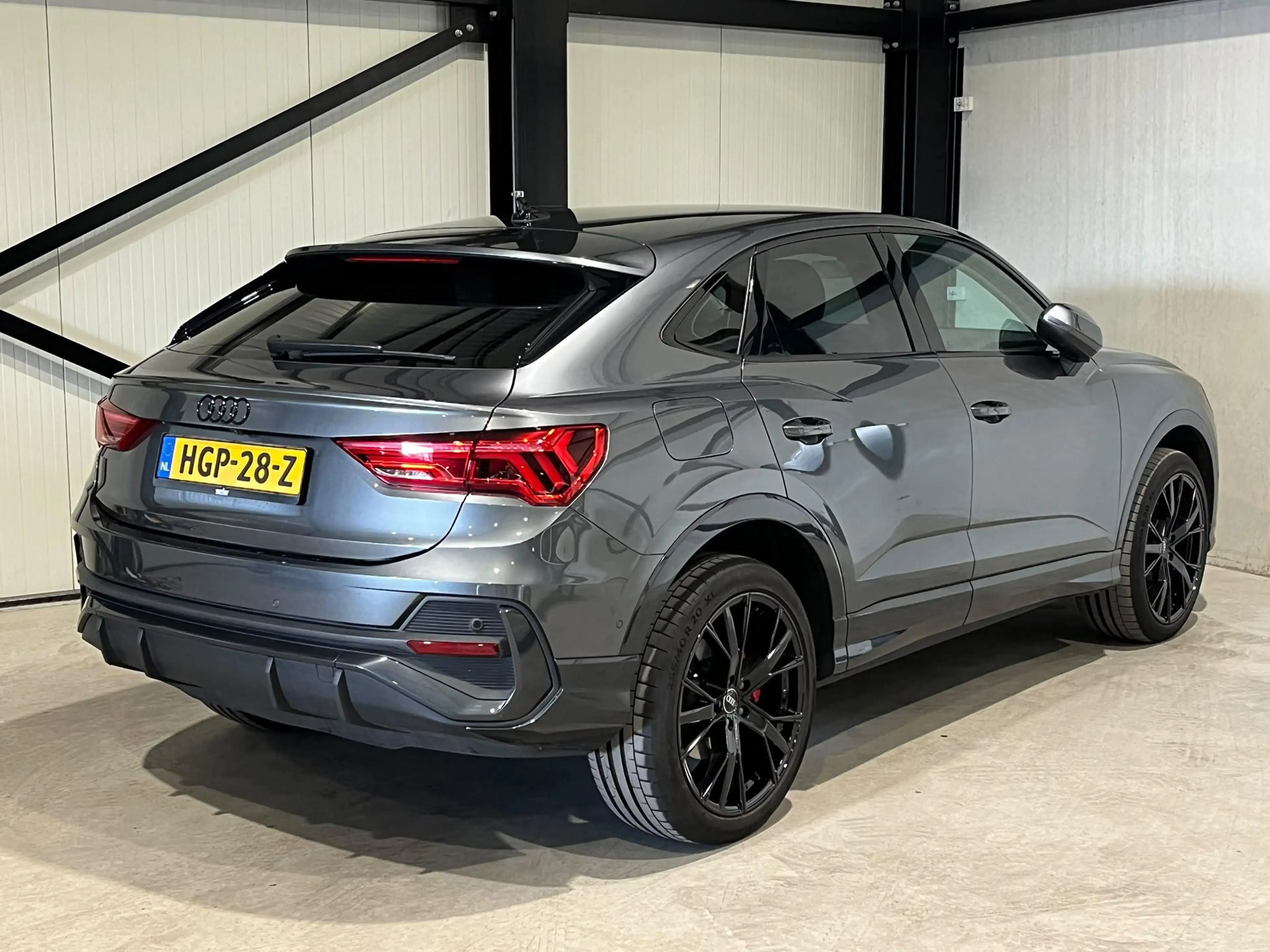 Audi Q3 Sportback 45 TFSI e | navi | black optiek | 360 ca — photo 31