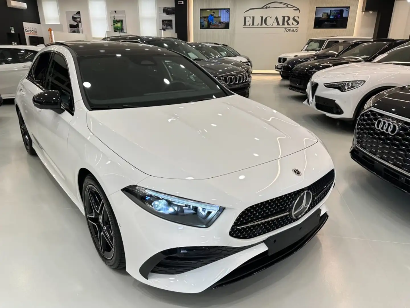 Mercedes-Benz A 180 Automatic 4p. AMG Line Premium - TETTO APRIBILE Fehér - 1