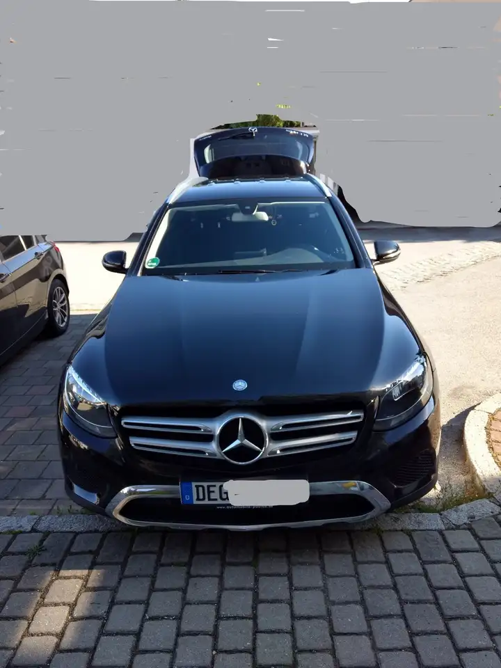 Mercedes-Benz GLC 220