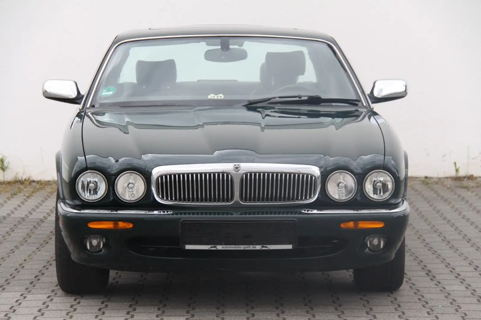 Jaguar XJ 4.0 Sovereign 2 Jahre Garantie Зелений - 1