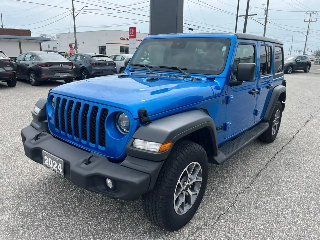 Jeep Wrangler снимка Jeep Wrangler