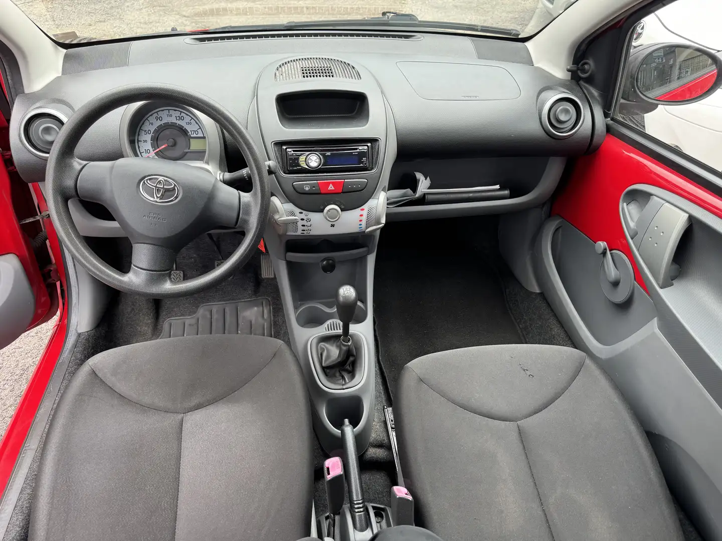 Toyota Aygo Basis Rot - 2