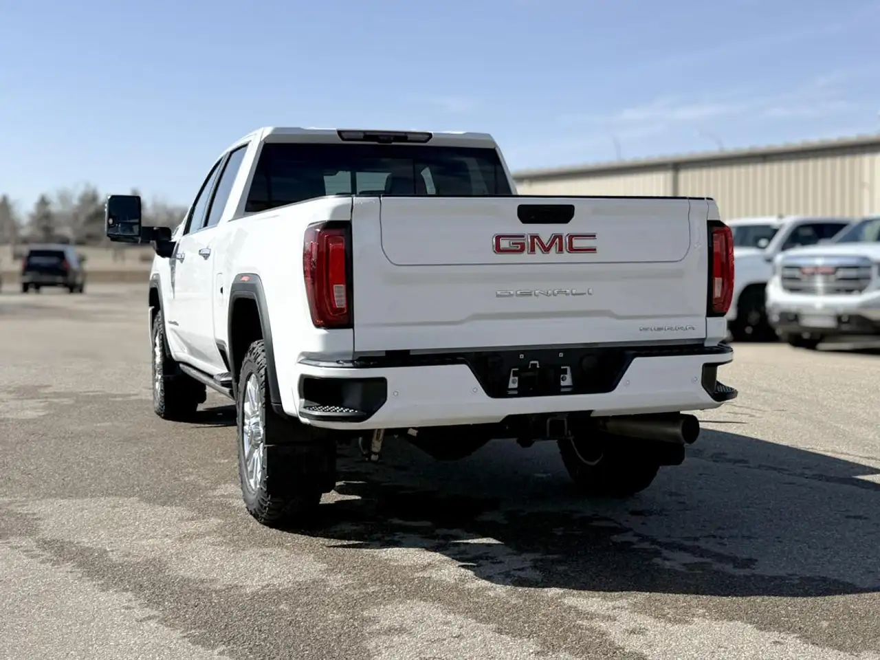 GMC Sierra 2500HD снимка GMC Sierra 2500HD