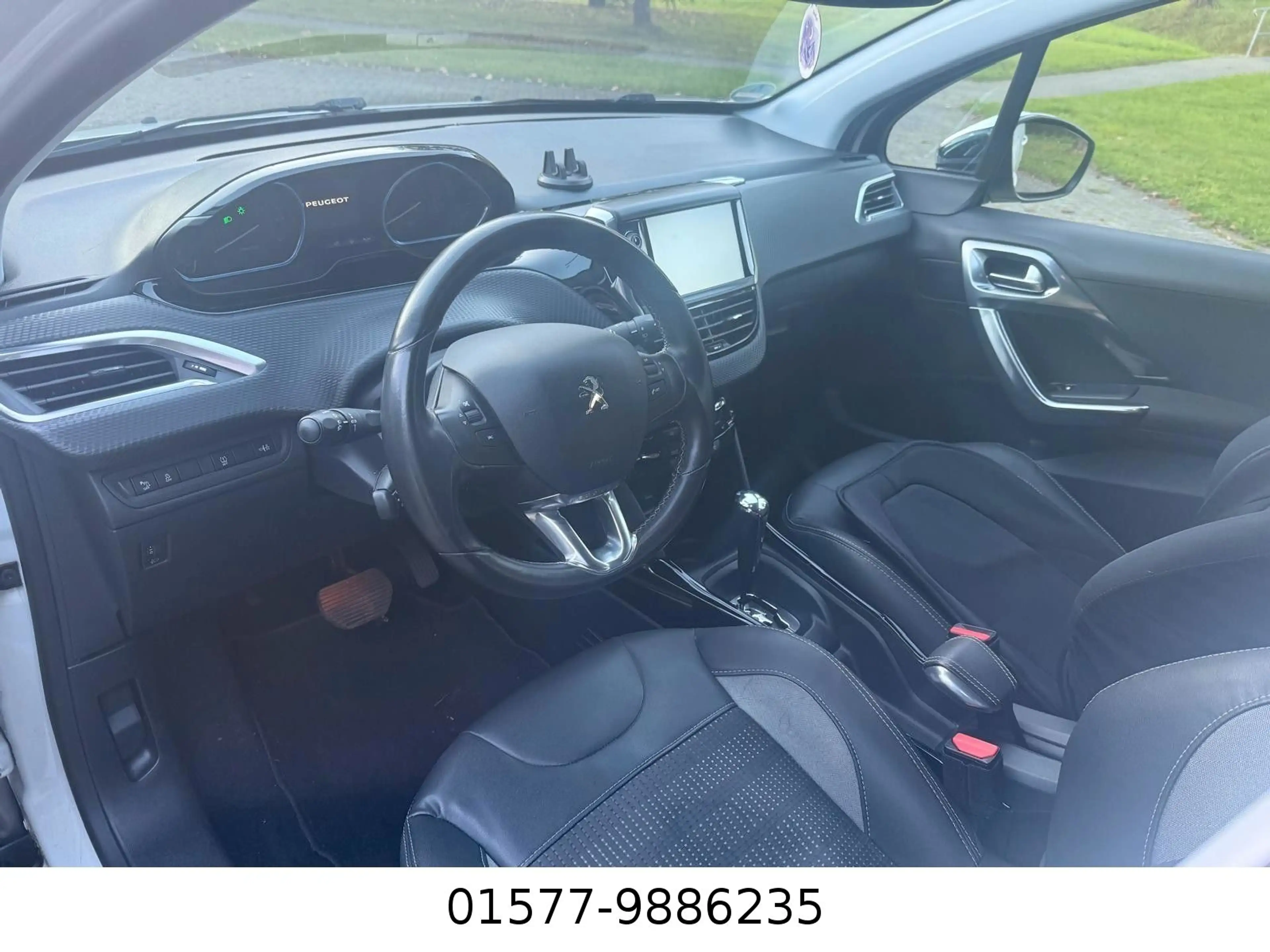 Peugeot 2008 120 VTI Aut Navi — photo 9