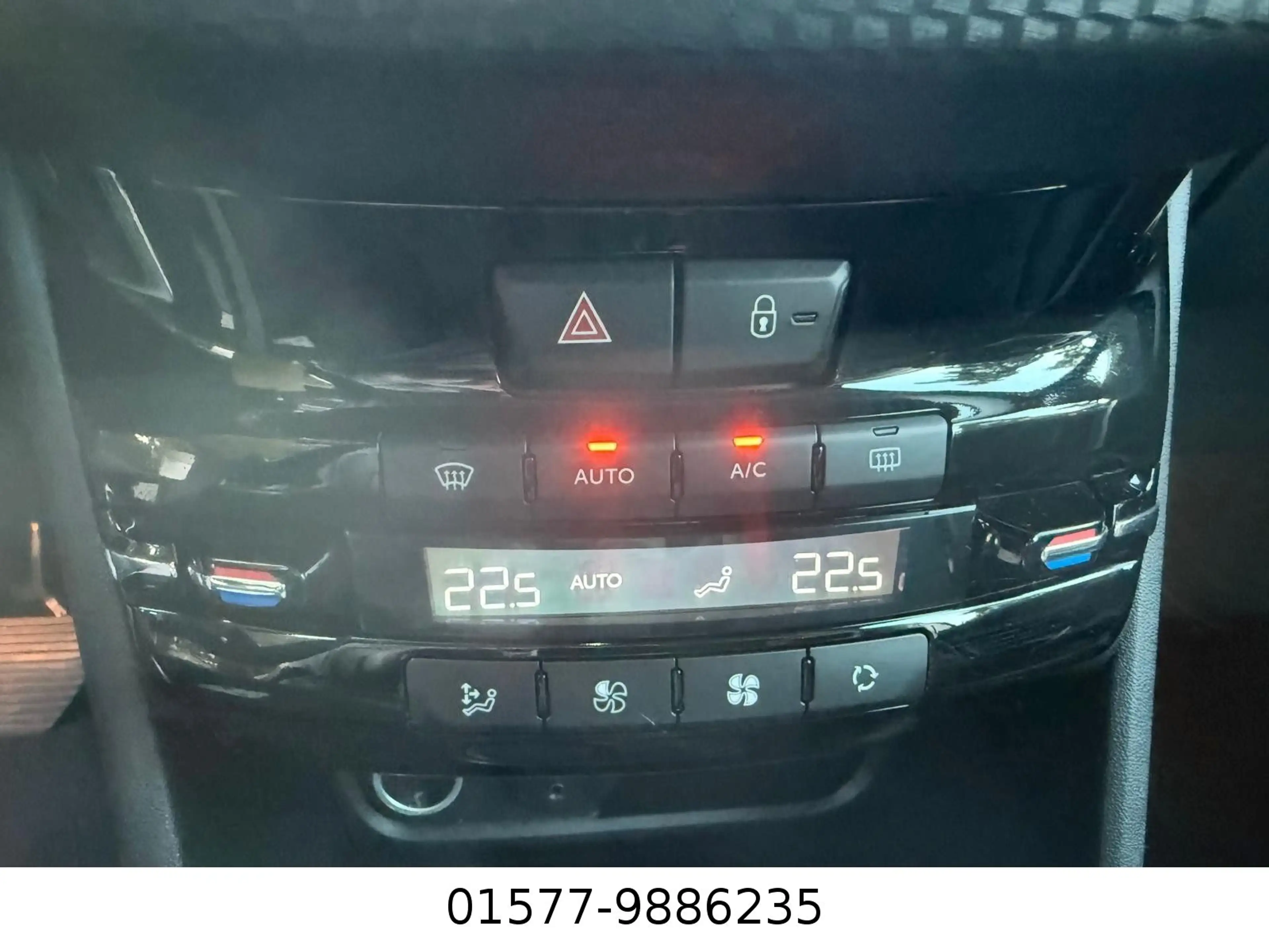 Peugeot 2008 120 VTI Aut Navi — photo 13