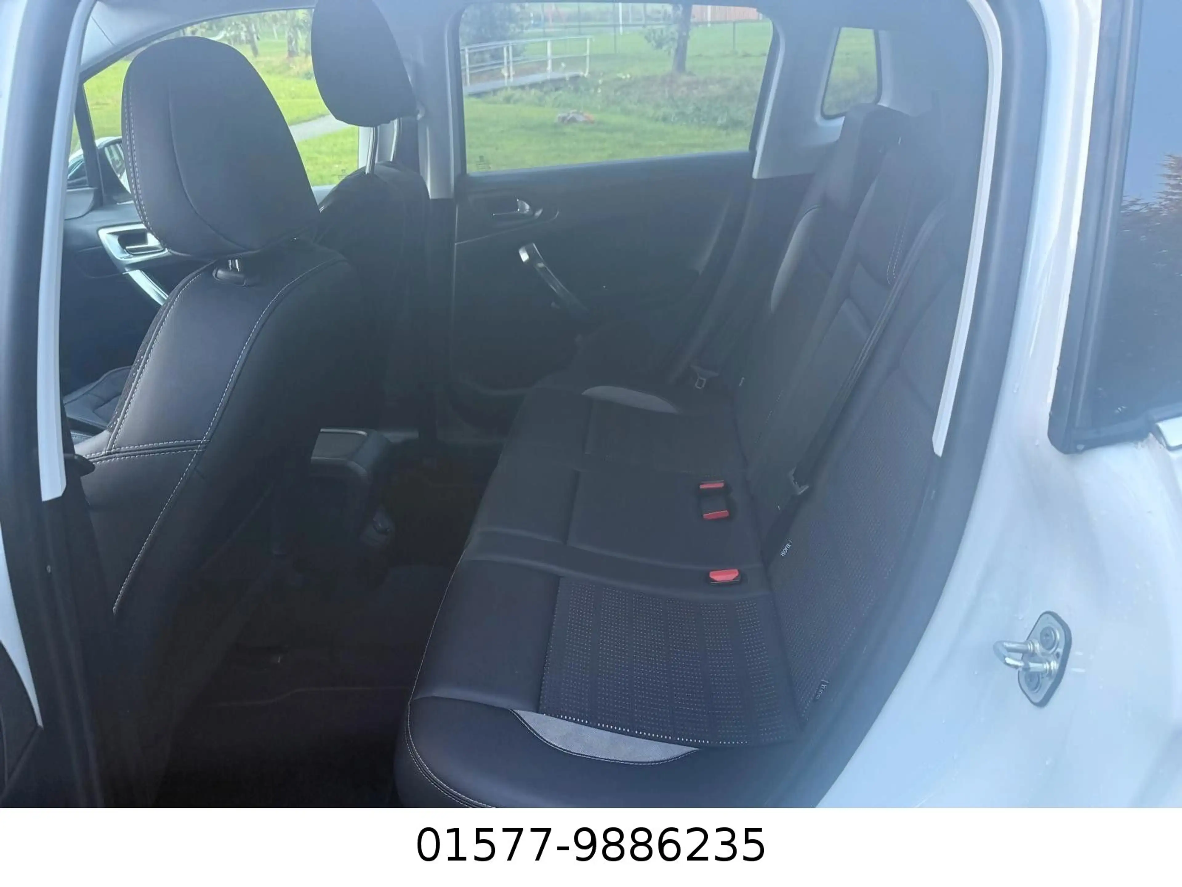 Peugeot 2008 120 VTI Aut Navi — photo 10